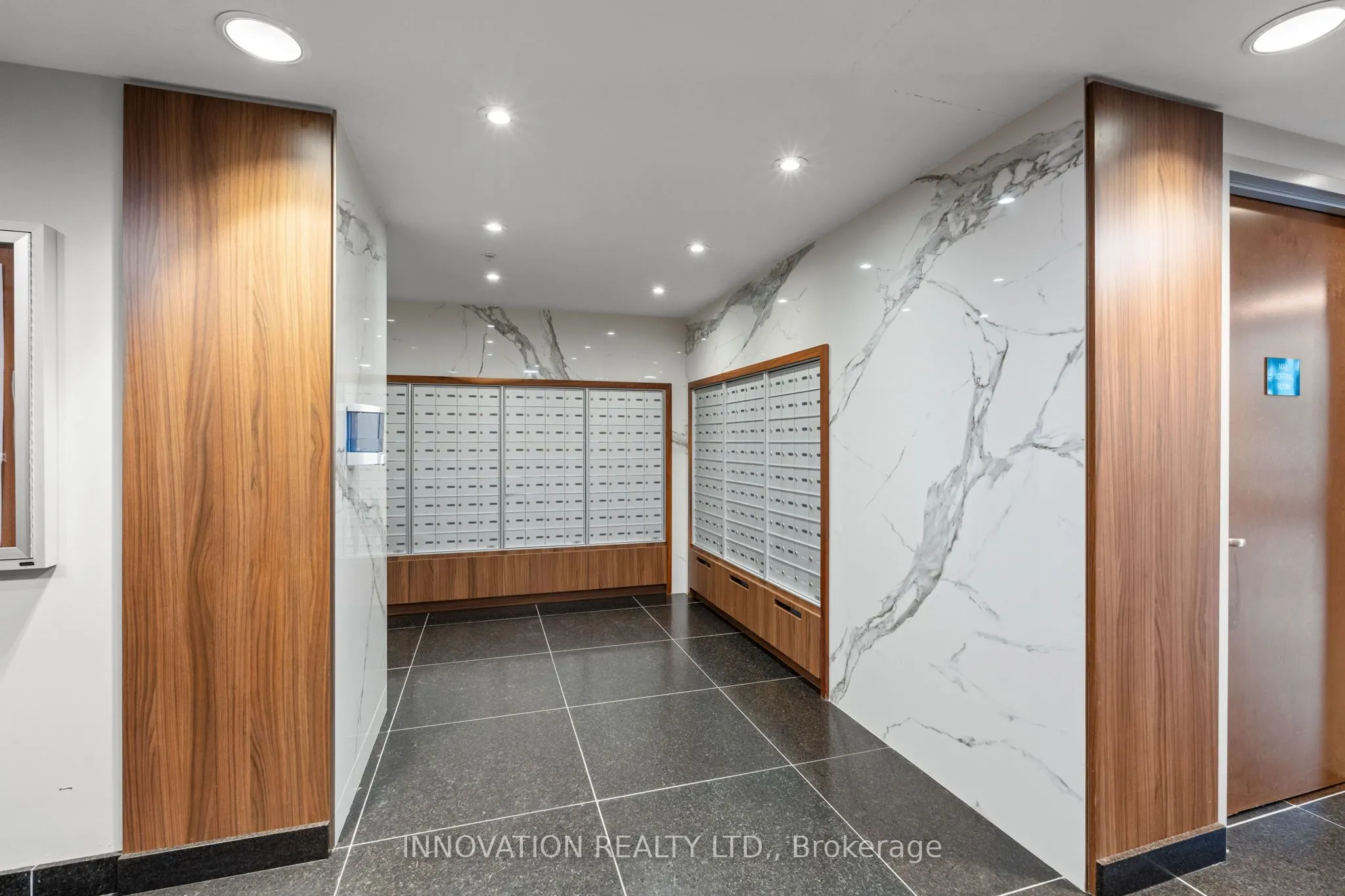 805 Carling Avenue, #701