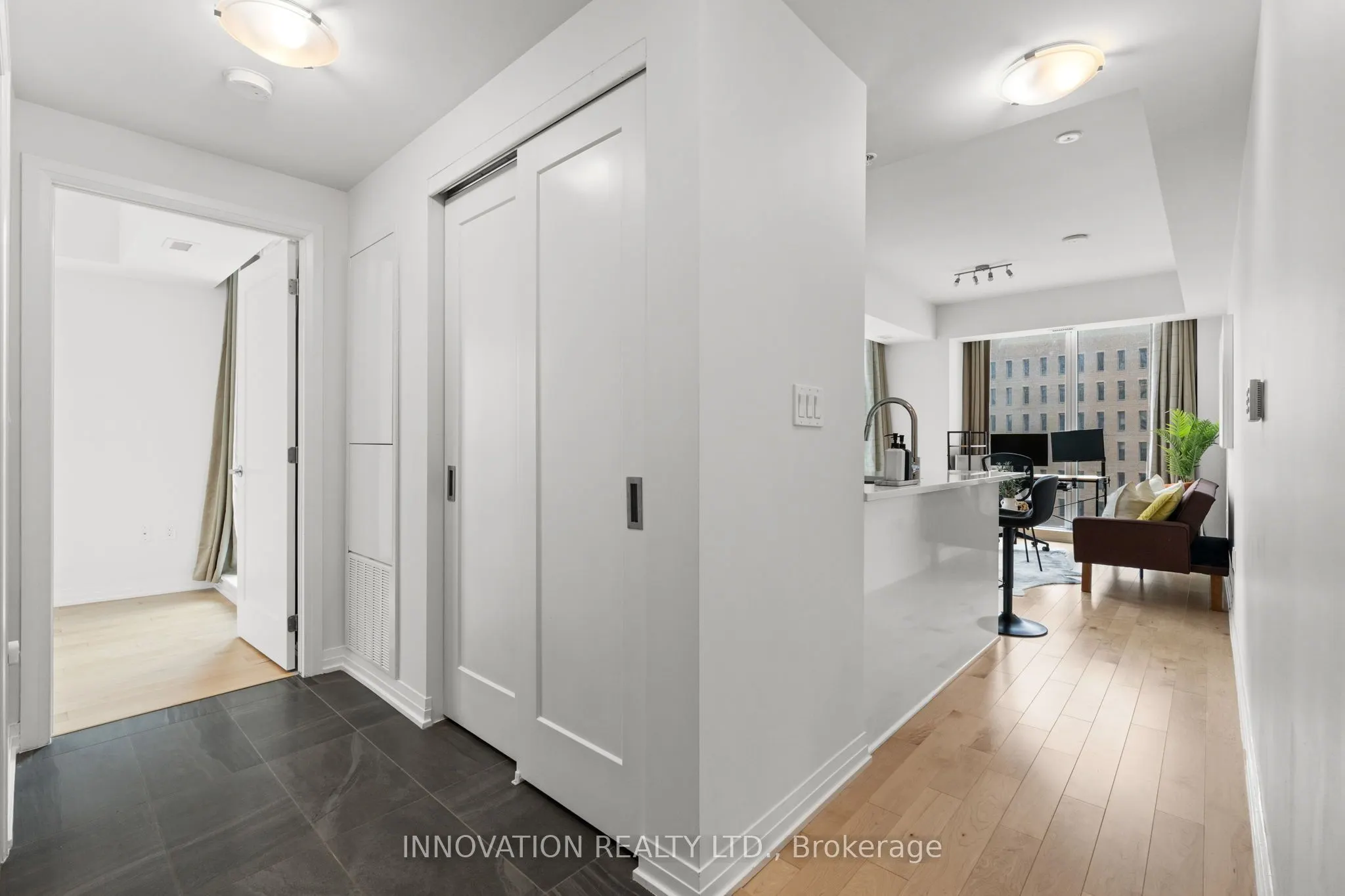 805 Carling Avenue, #701