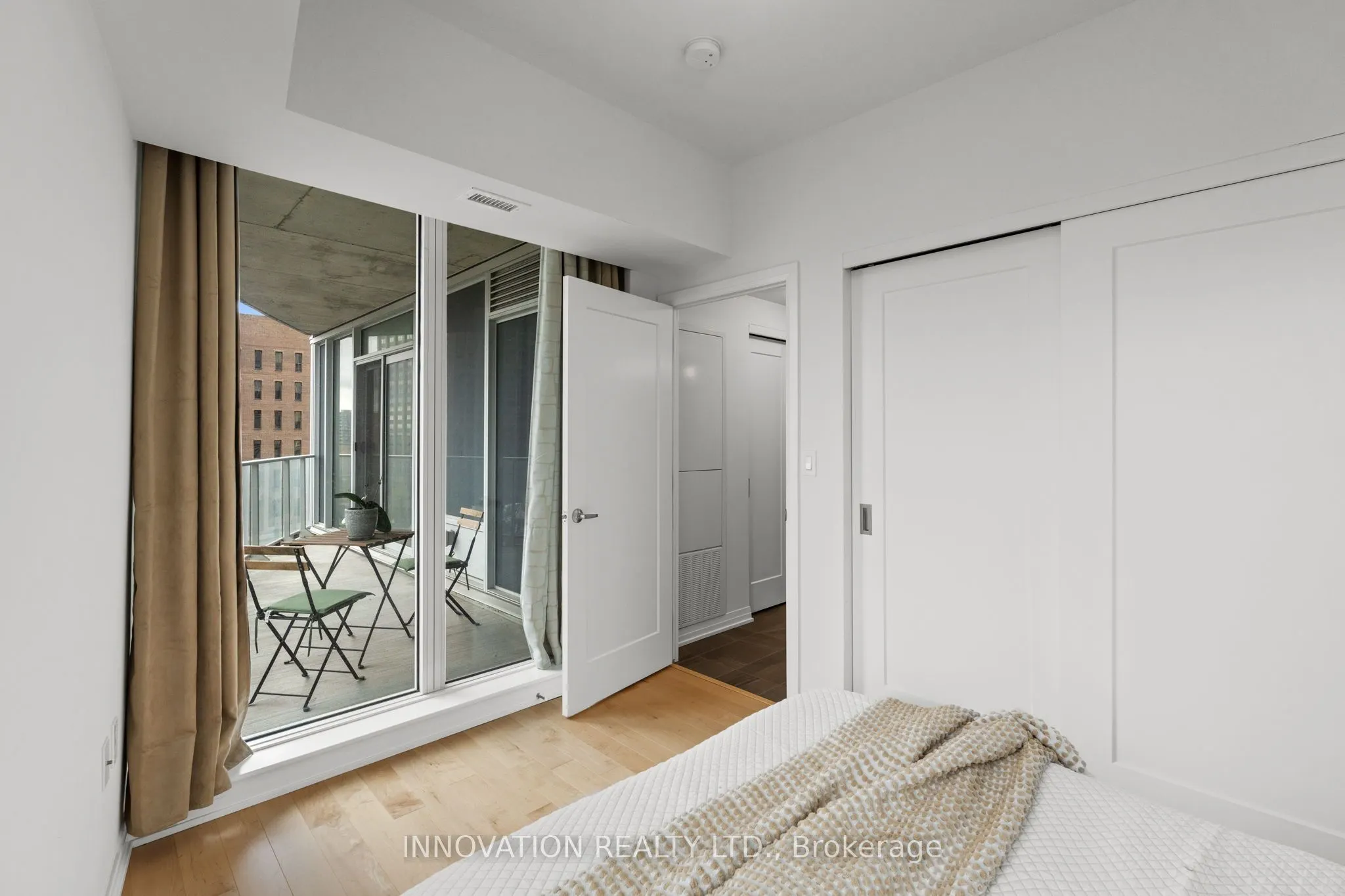 805 Carling Avenue, #701