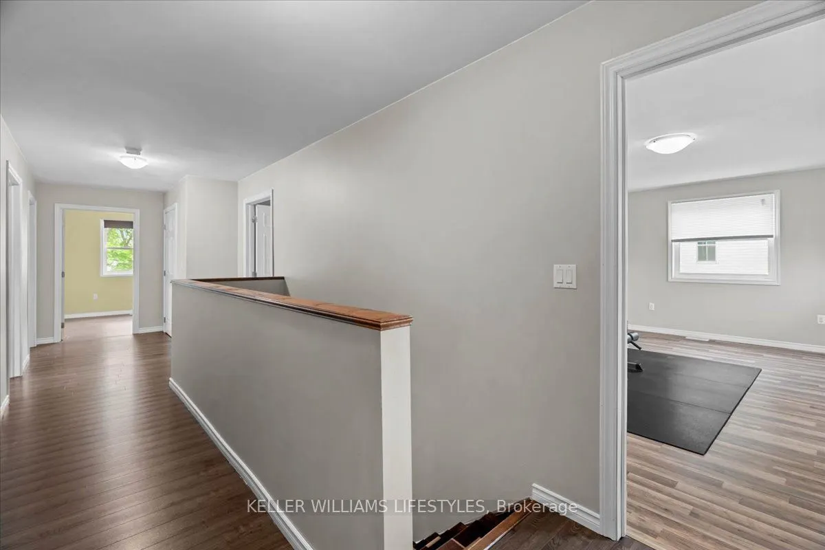 583 ST.CLAIR Street