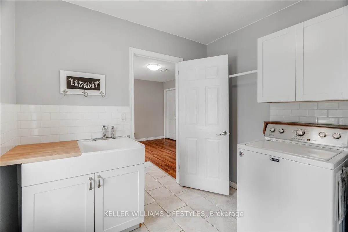 583 ST.CLAIR Street