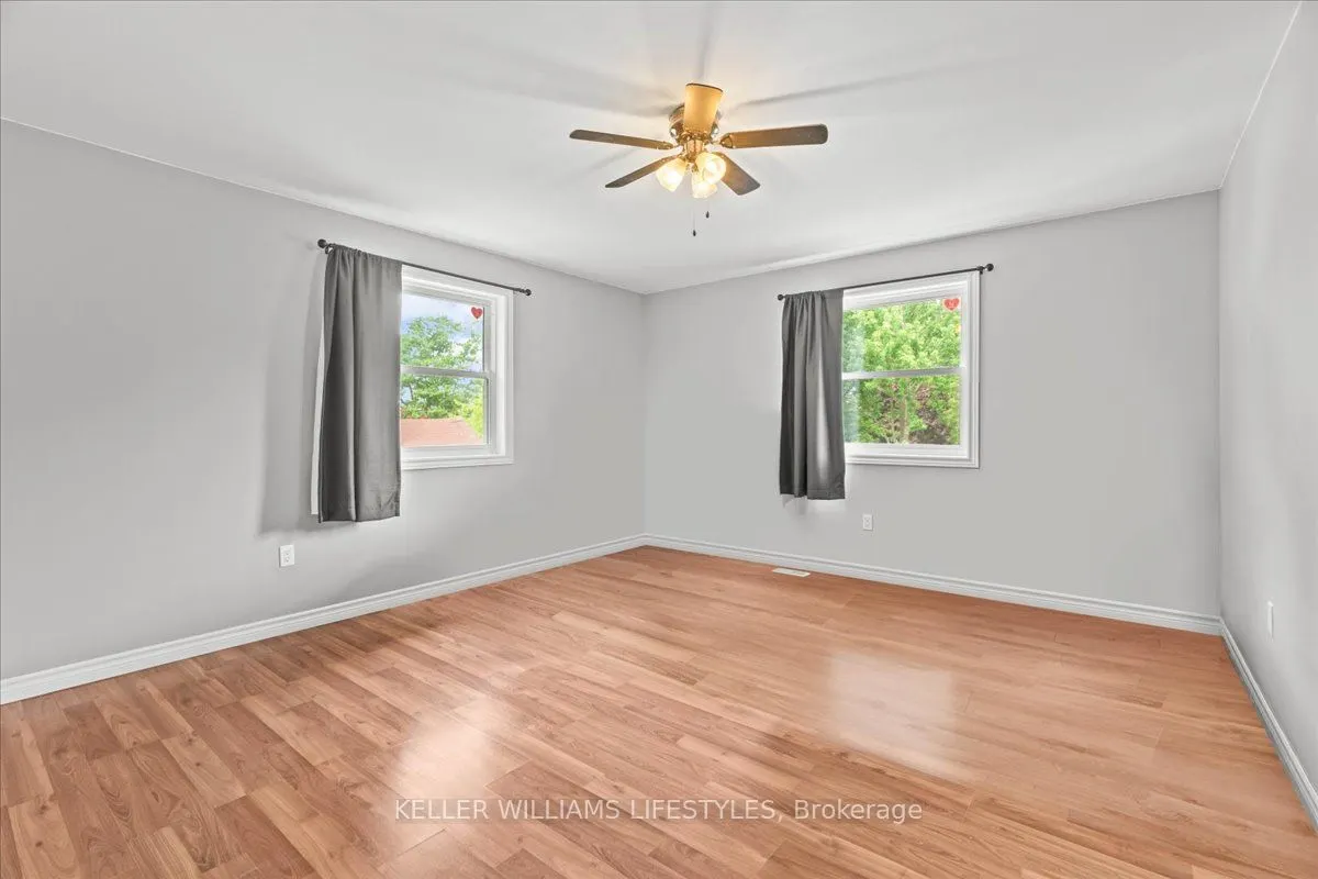583 ST.CLAIR Street