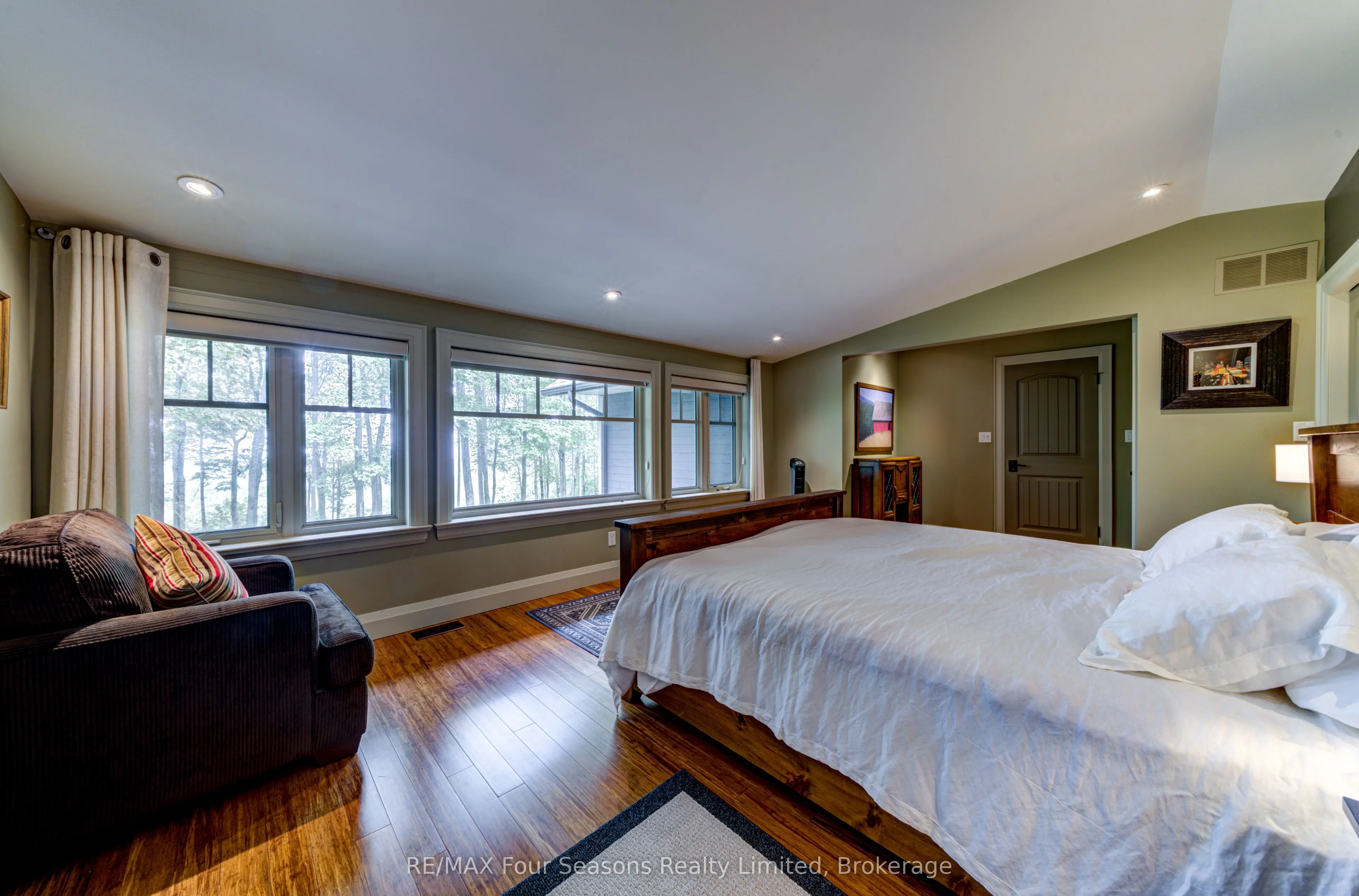 177 Osprey Heights