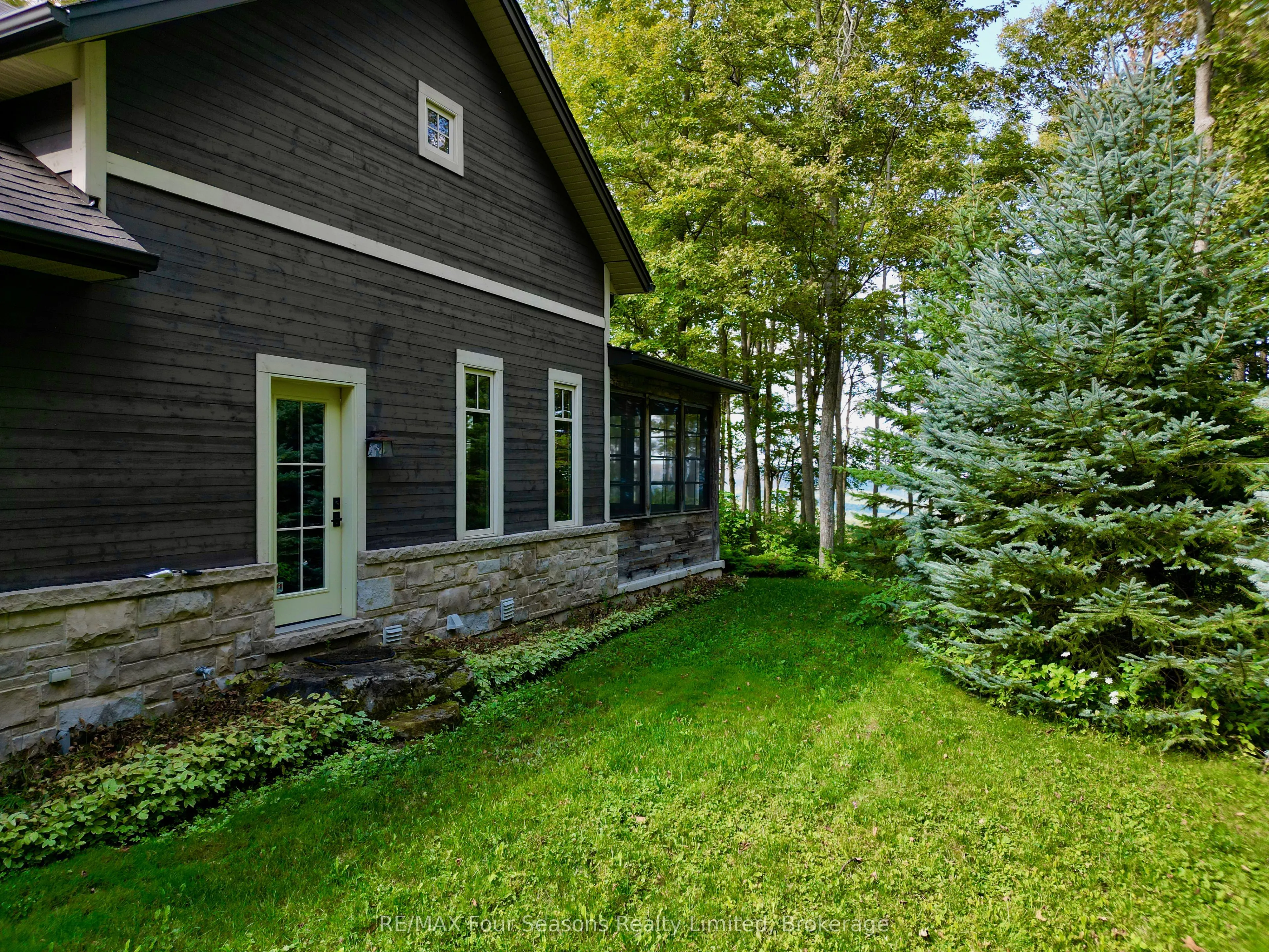 177 Osprey Heights