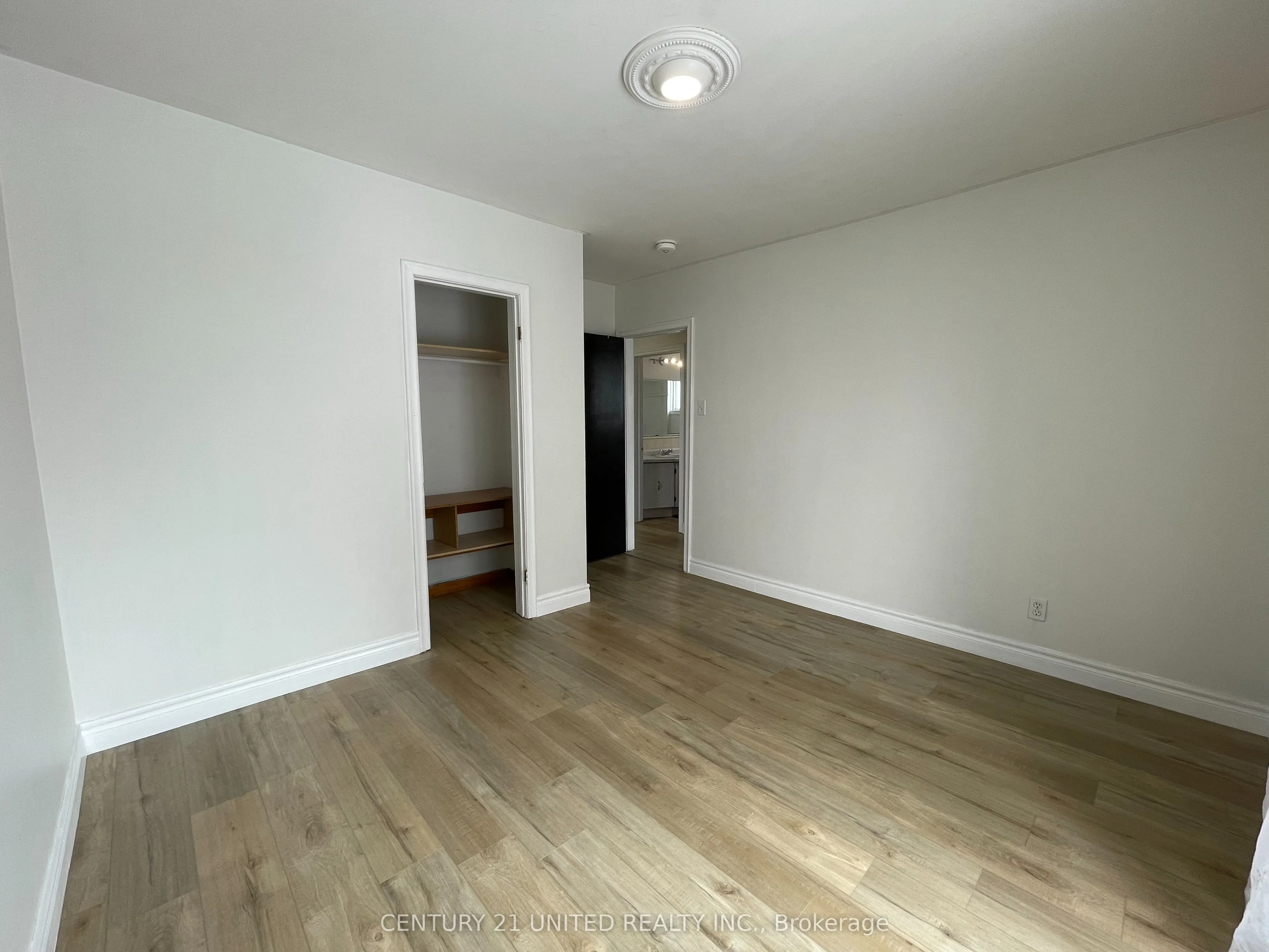 431 O'Connell Road, #UPPER
