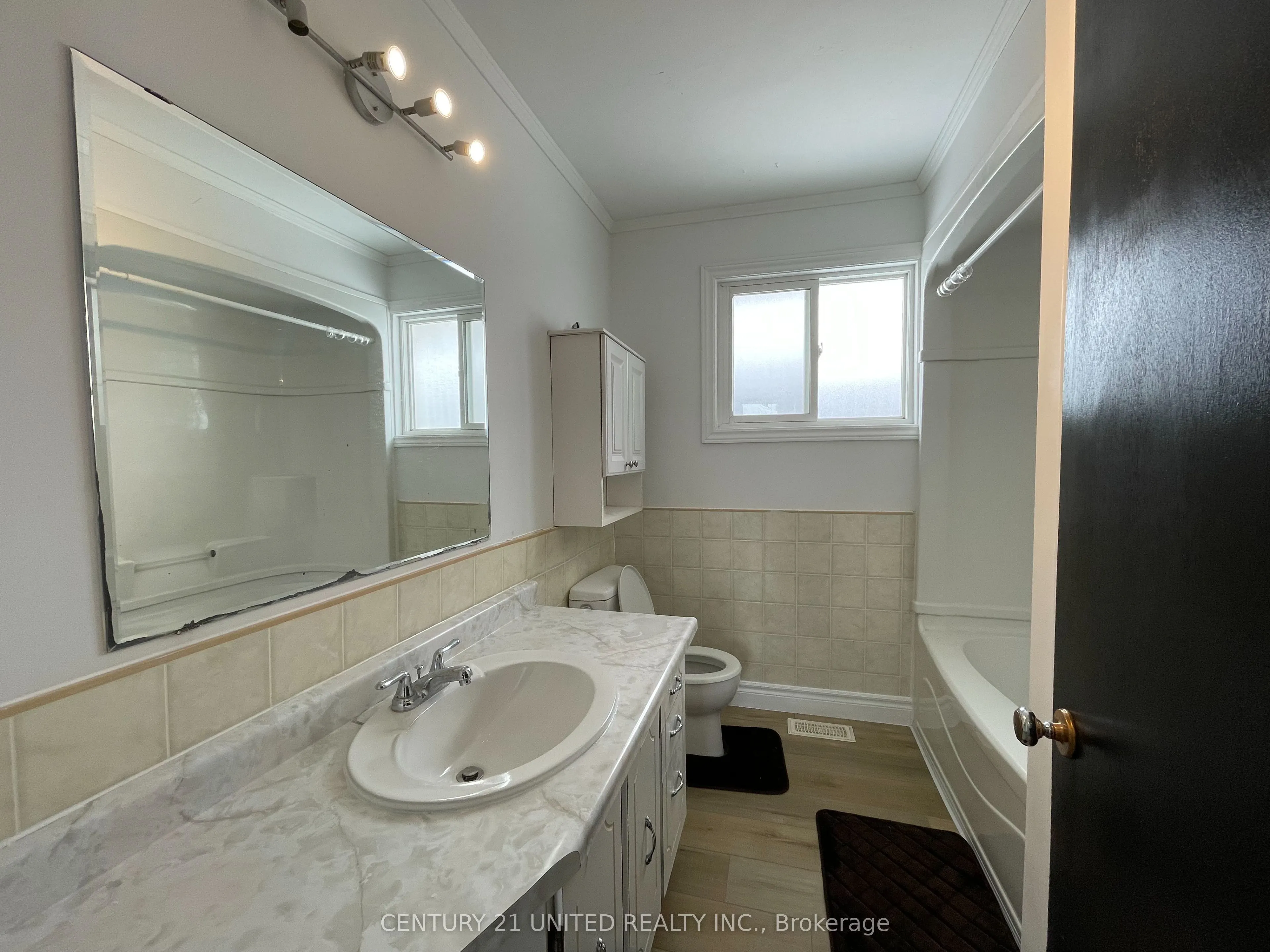 431 O'Connell Road, #UPPER