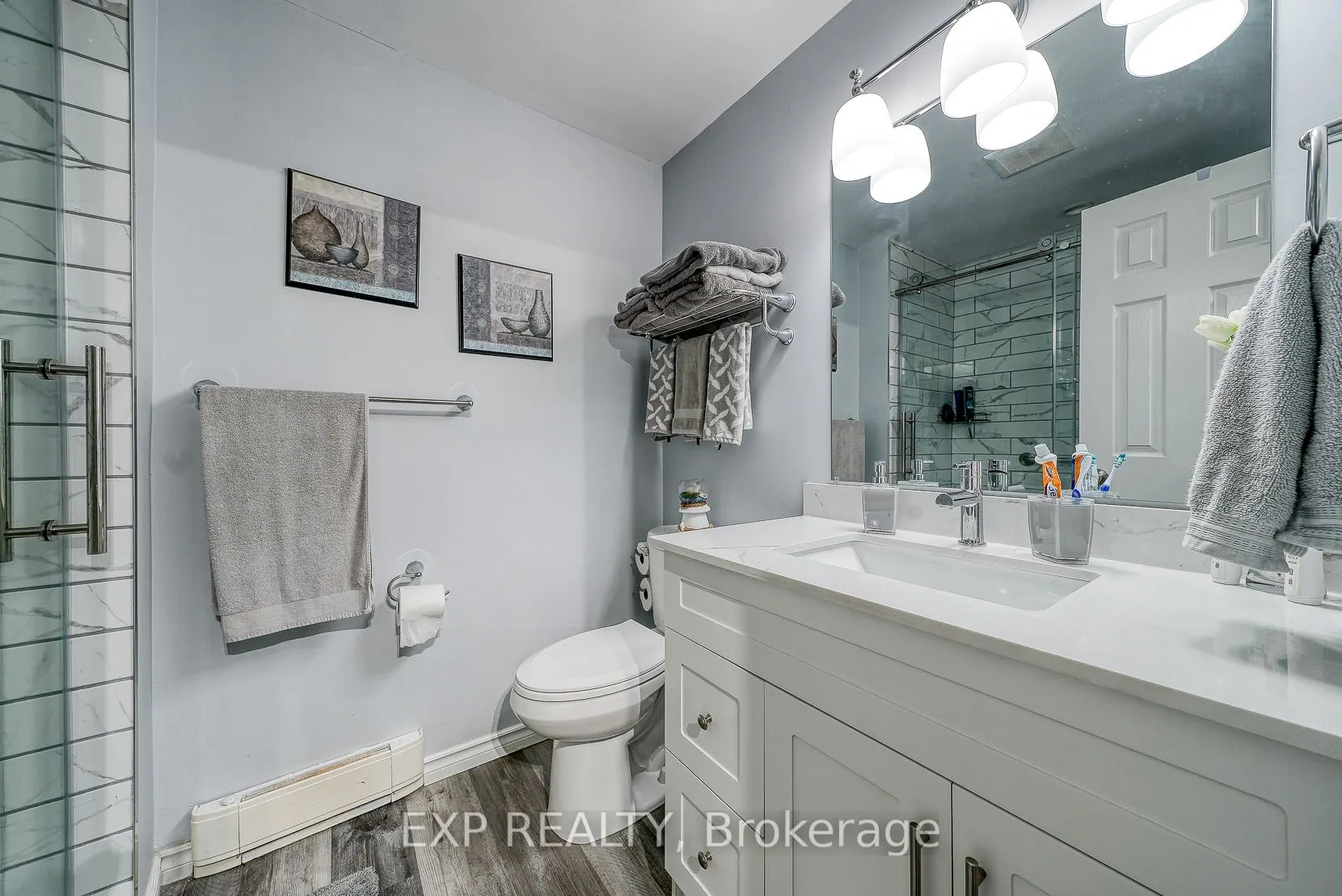 230 Clarke Road N, #186