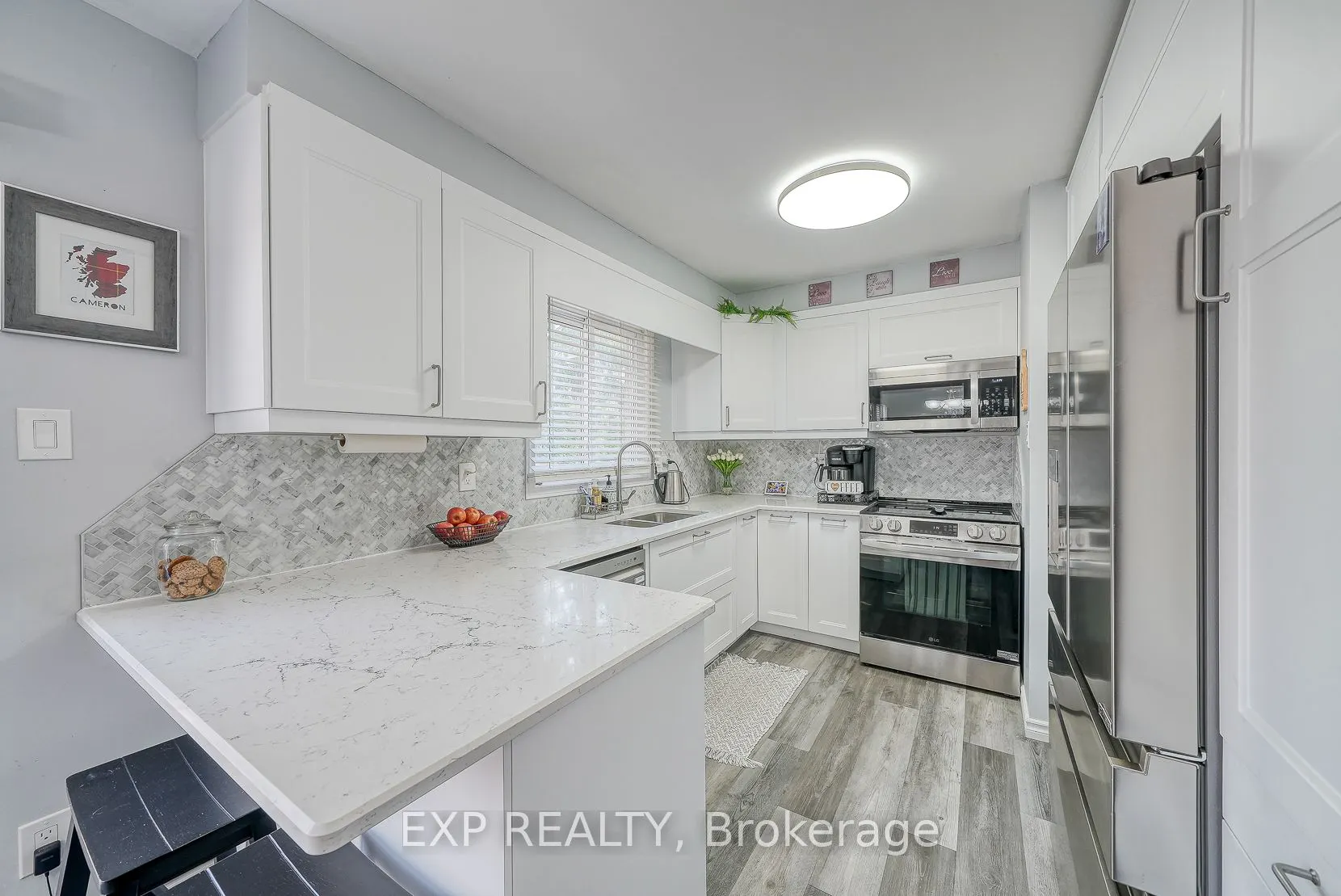 230 Clarke Road N, #186