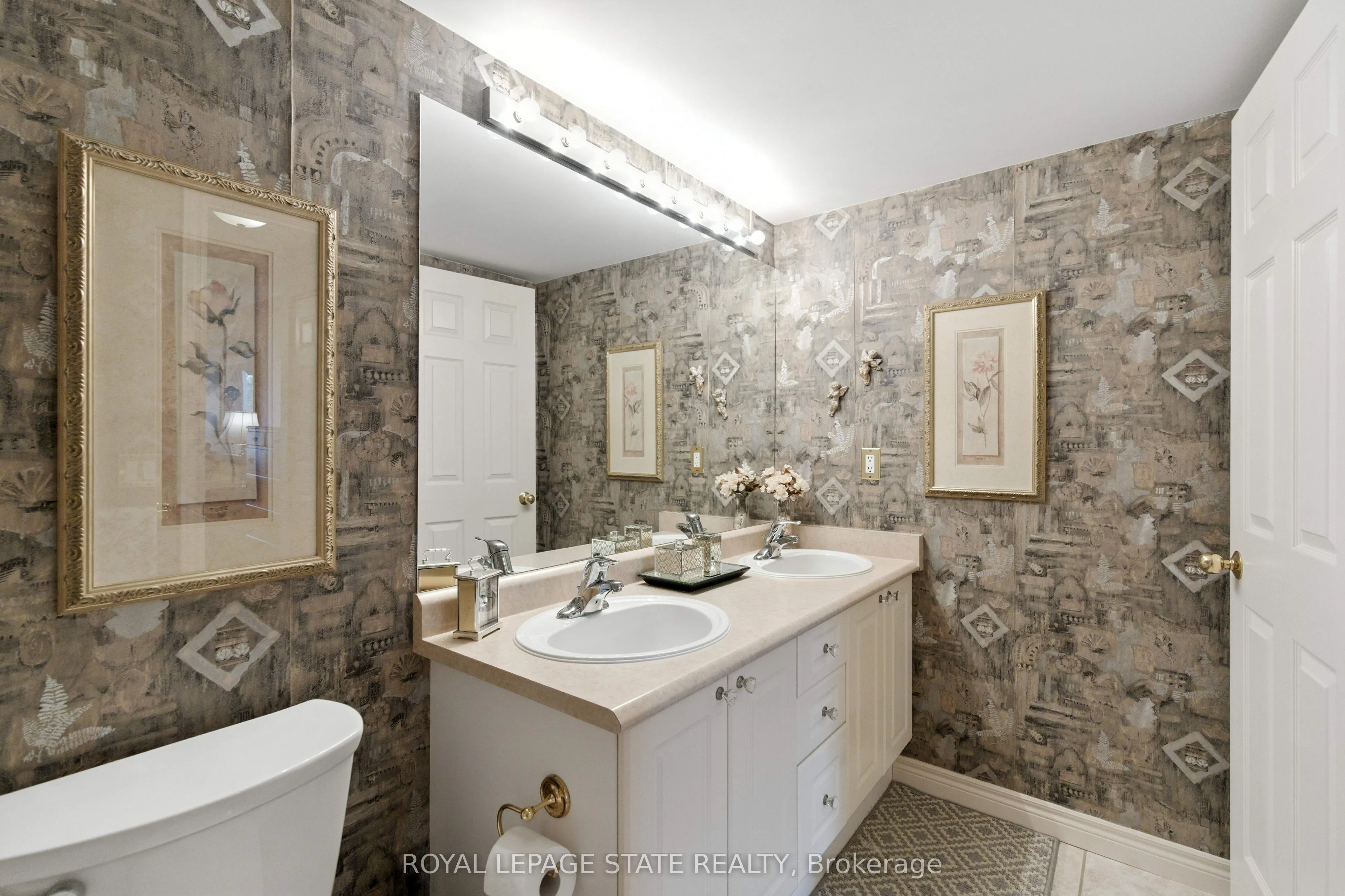 980 Golf Links Road, #101
