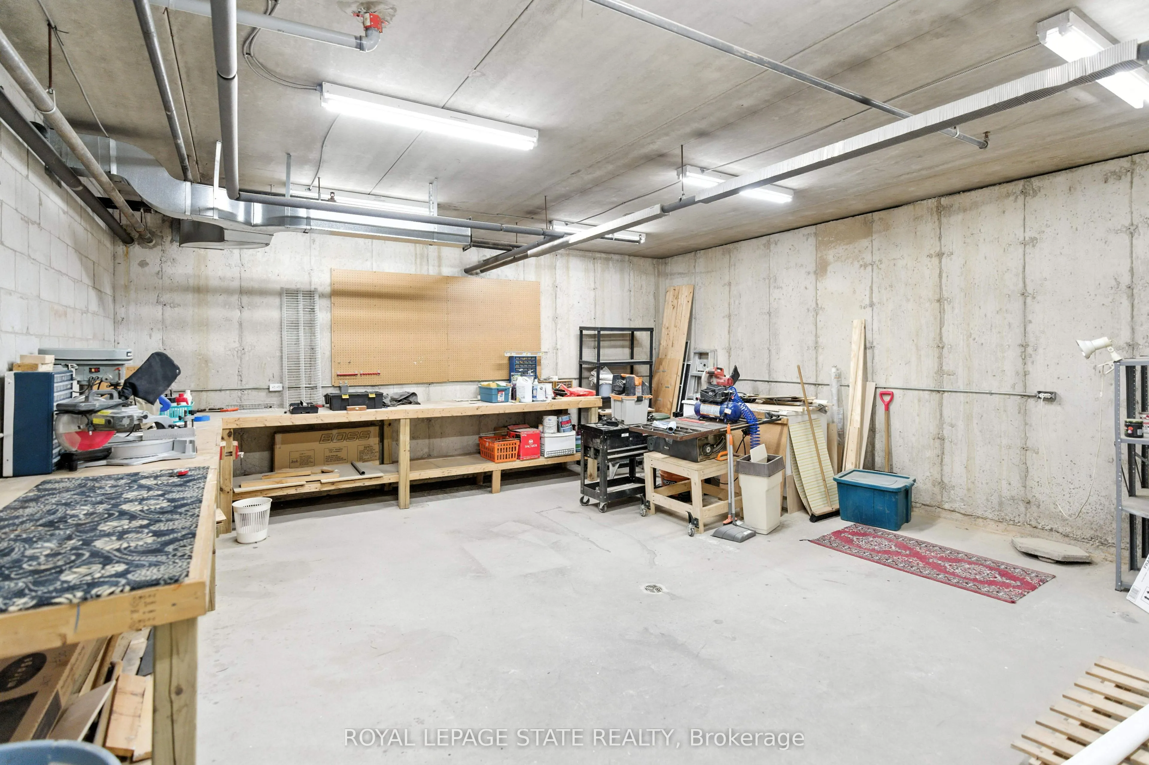 980 Golf Links Road, #101