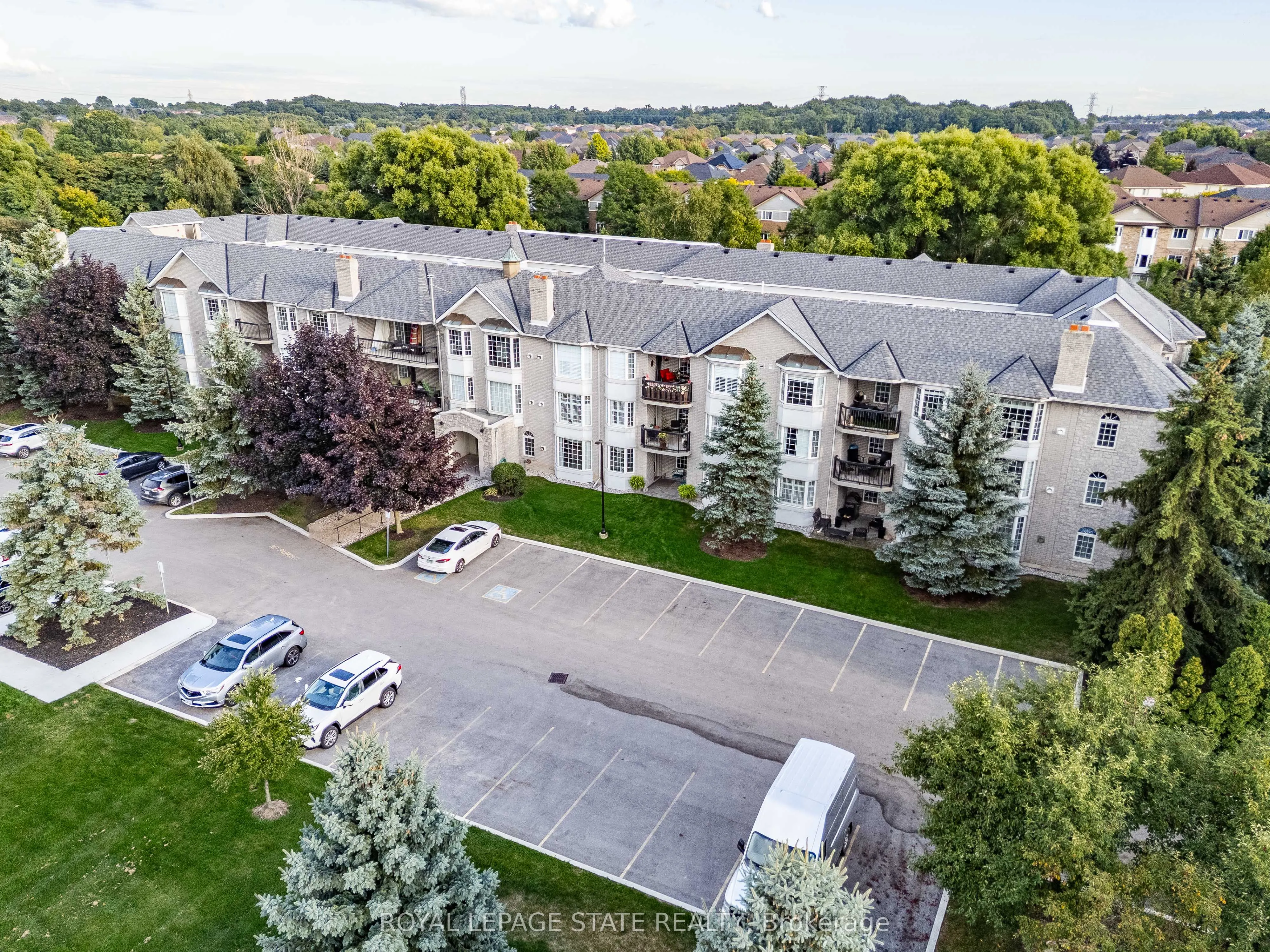 980 Golf Links Road, #101