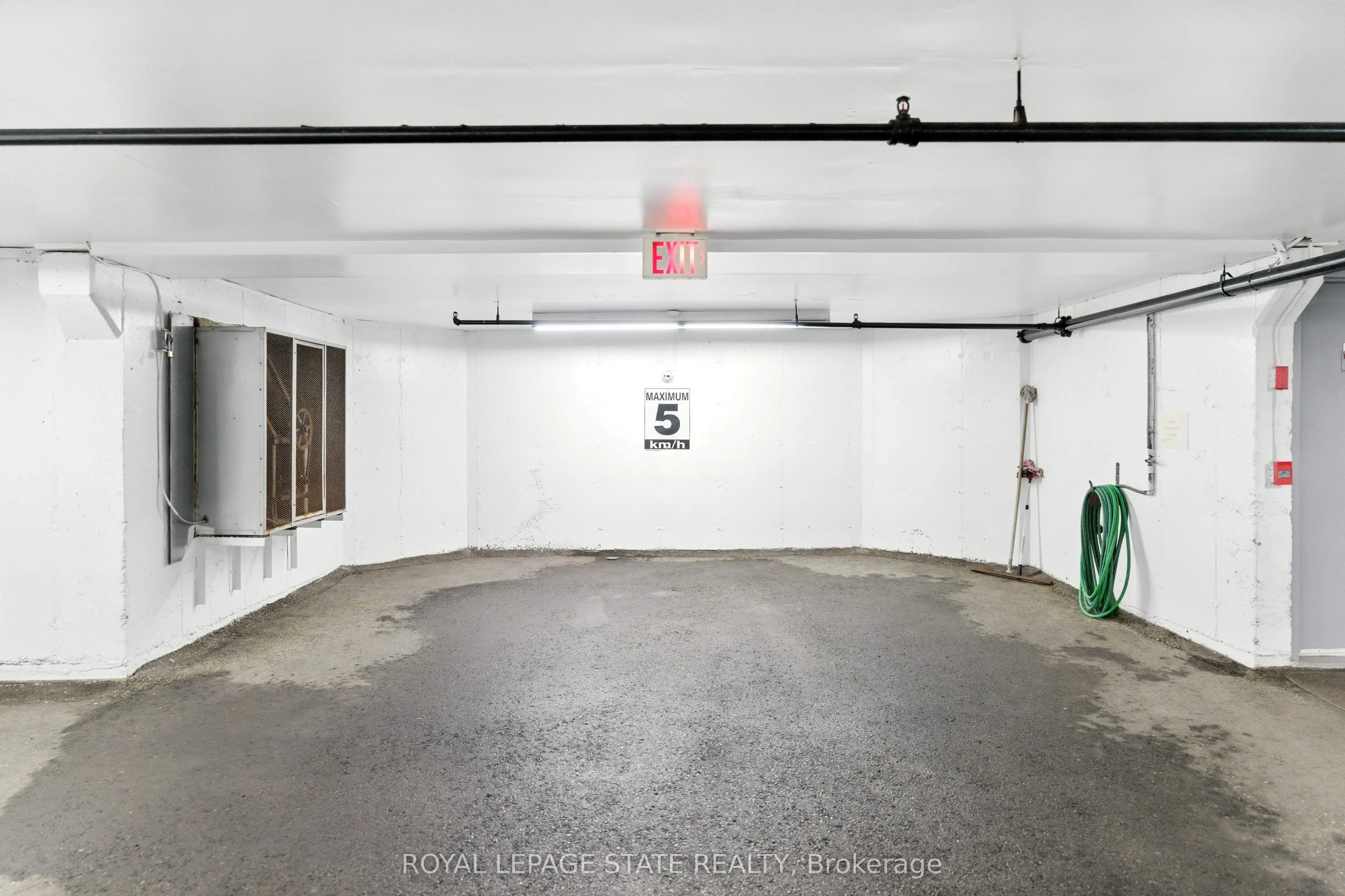 980 Golf Links Road, #101