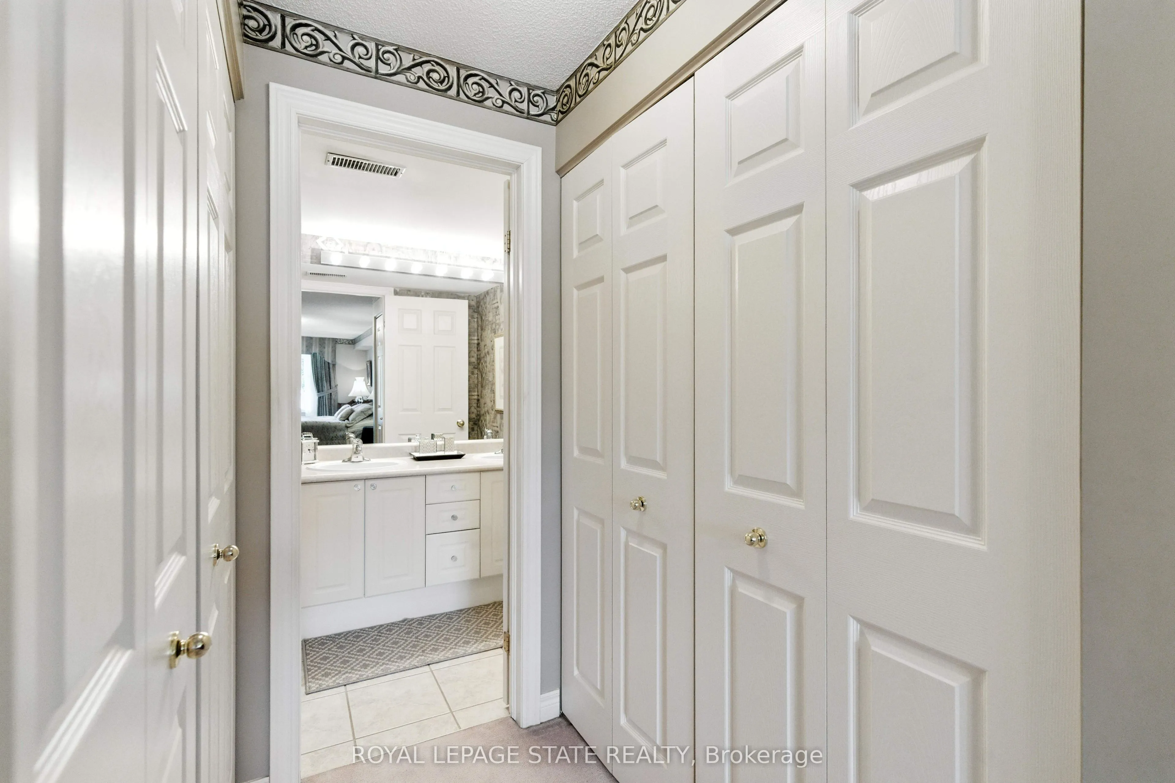 980 Golf Links Road, #101