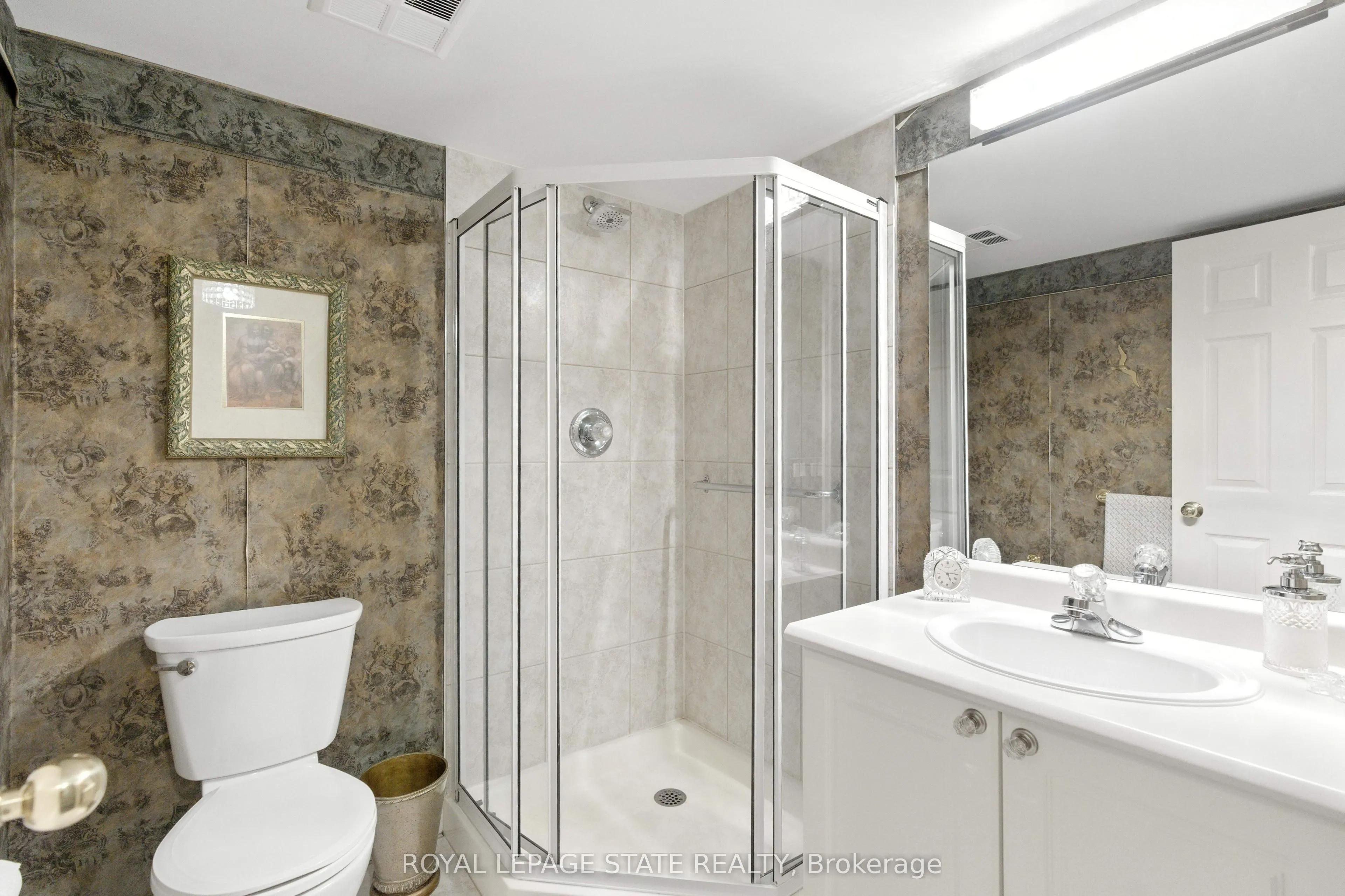 980 Golf Links Road, #101