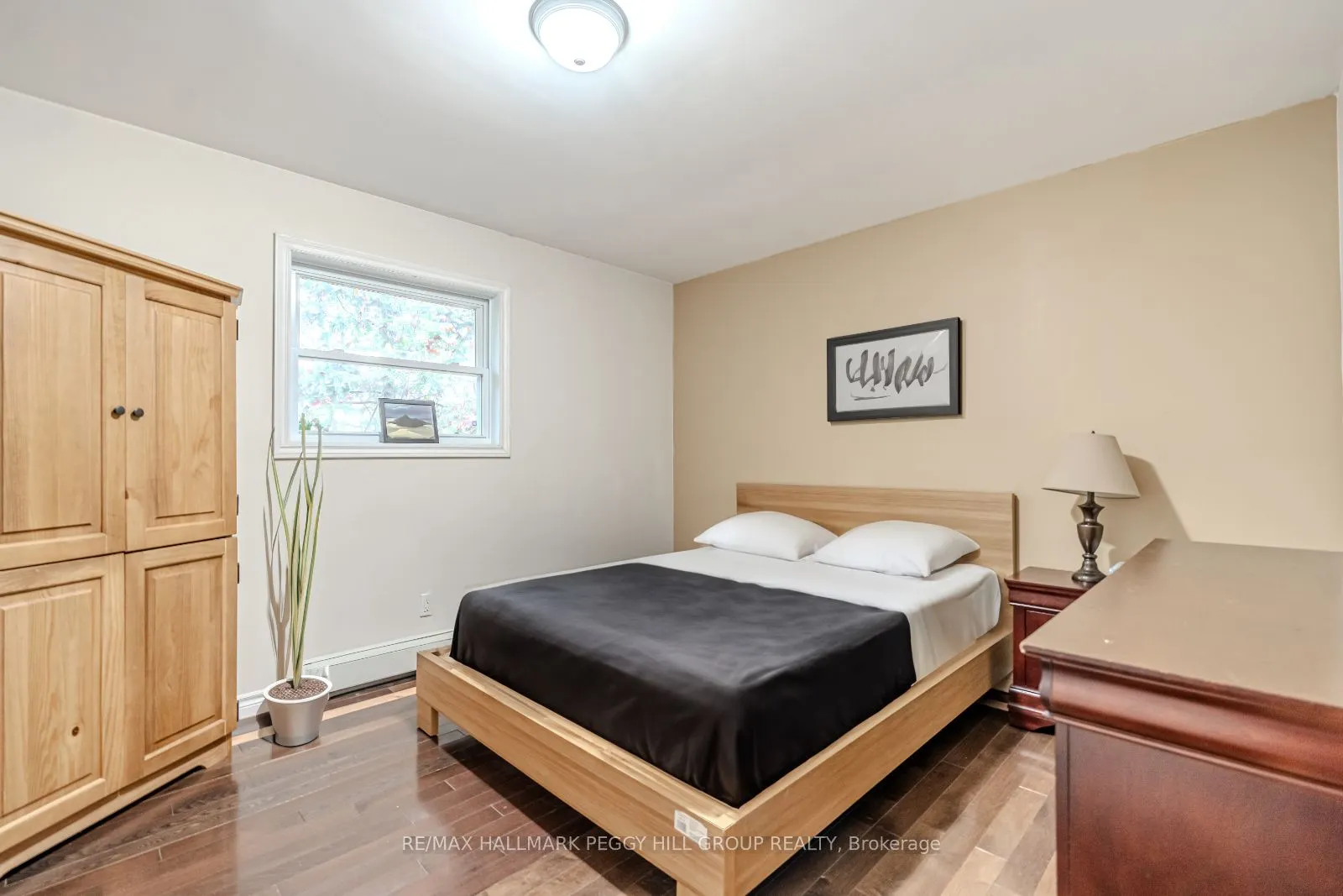 4 Clover Court