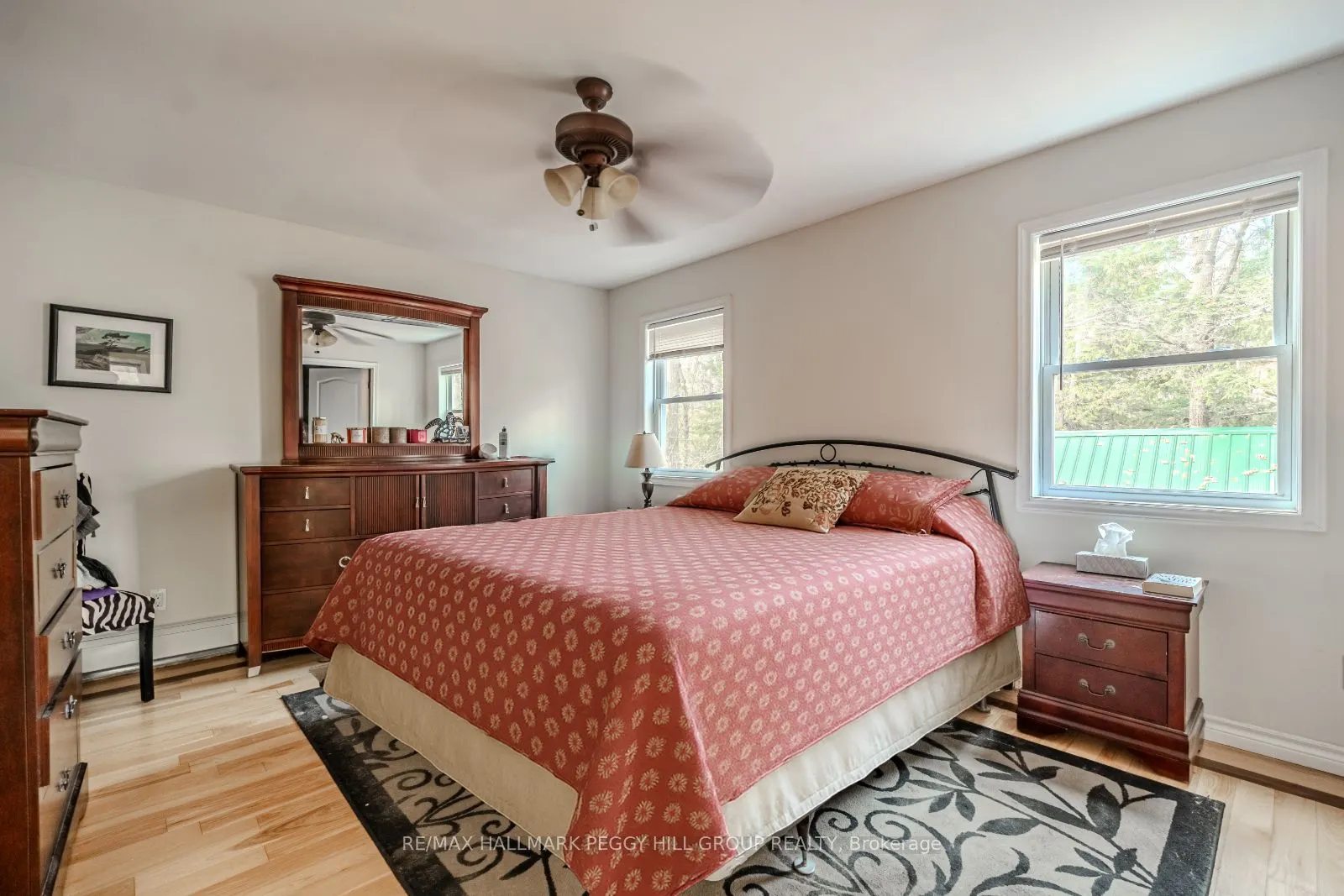 4 Clover Court