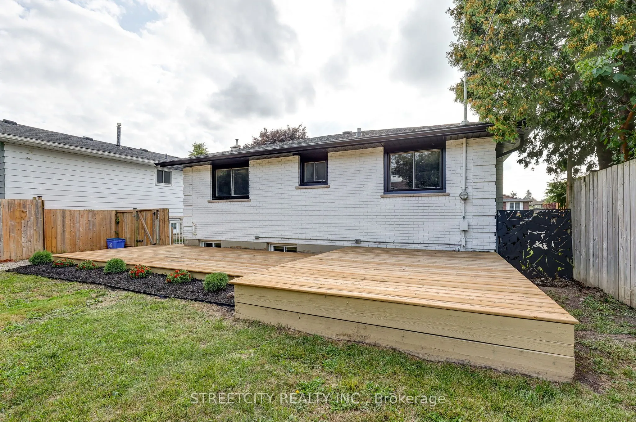 58 Manor Road