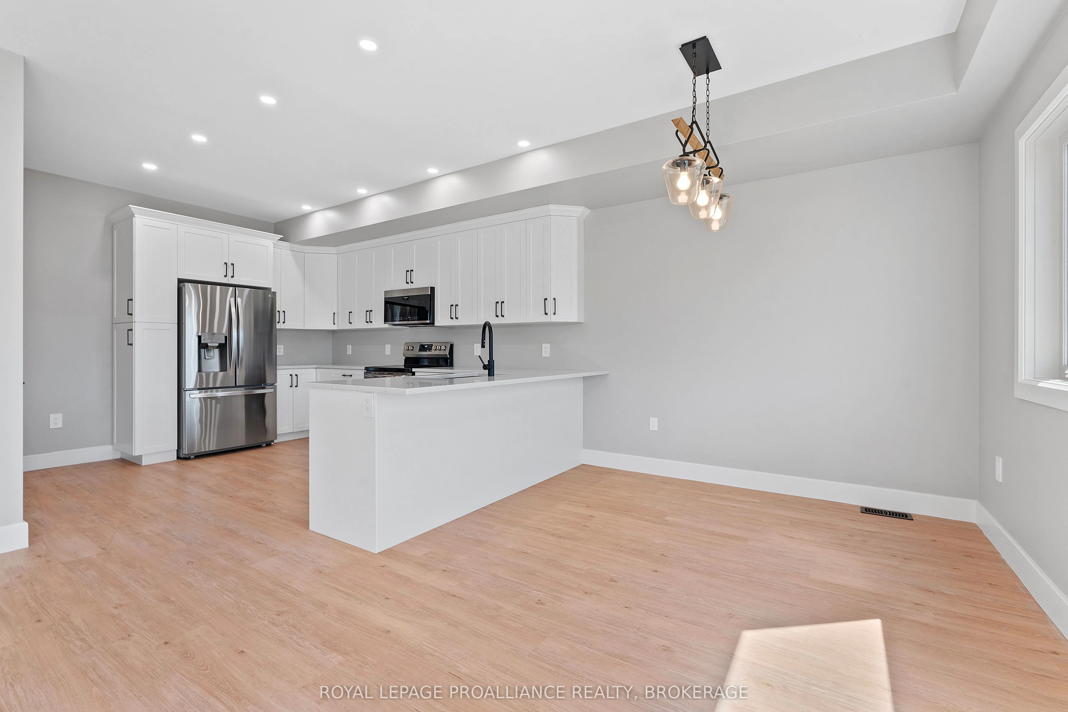 12 Dusenbury Crescent