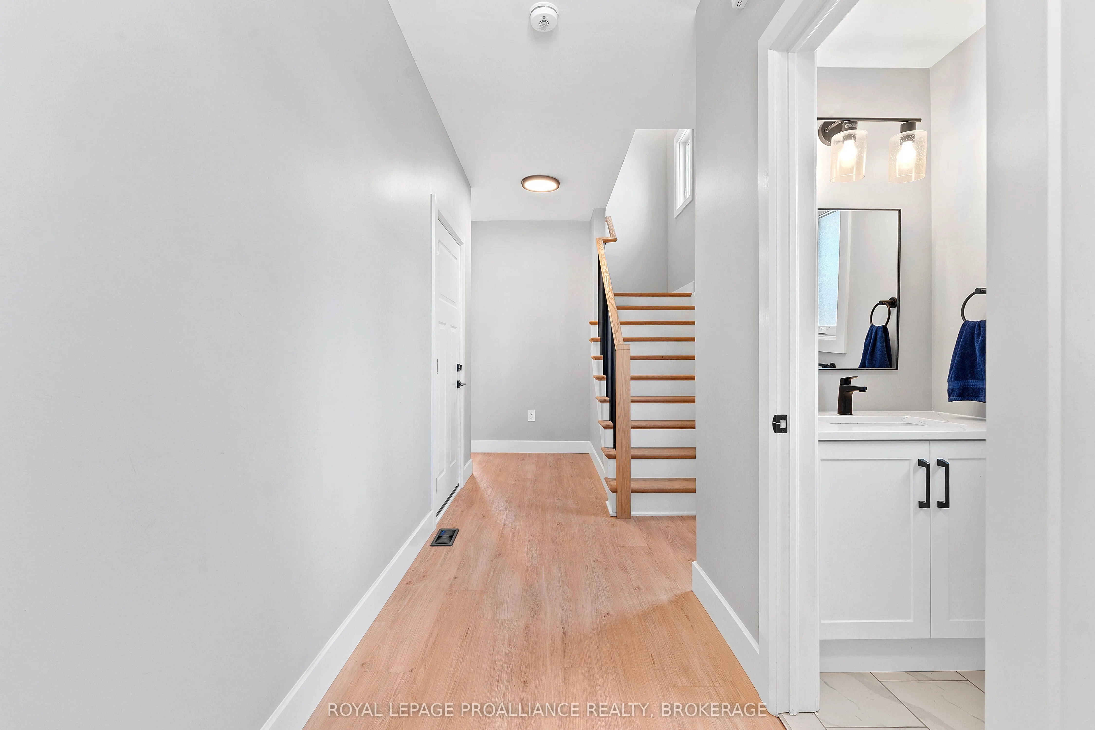 12 Dusenbury Crescent