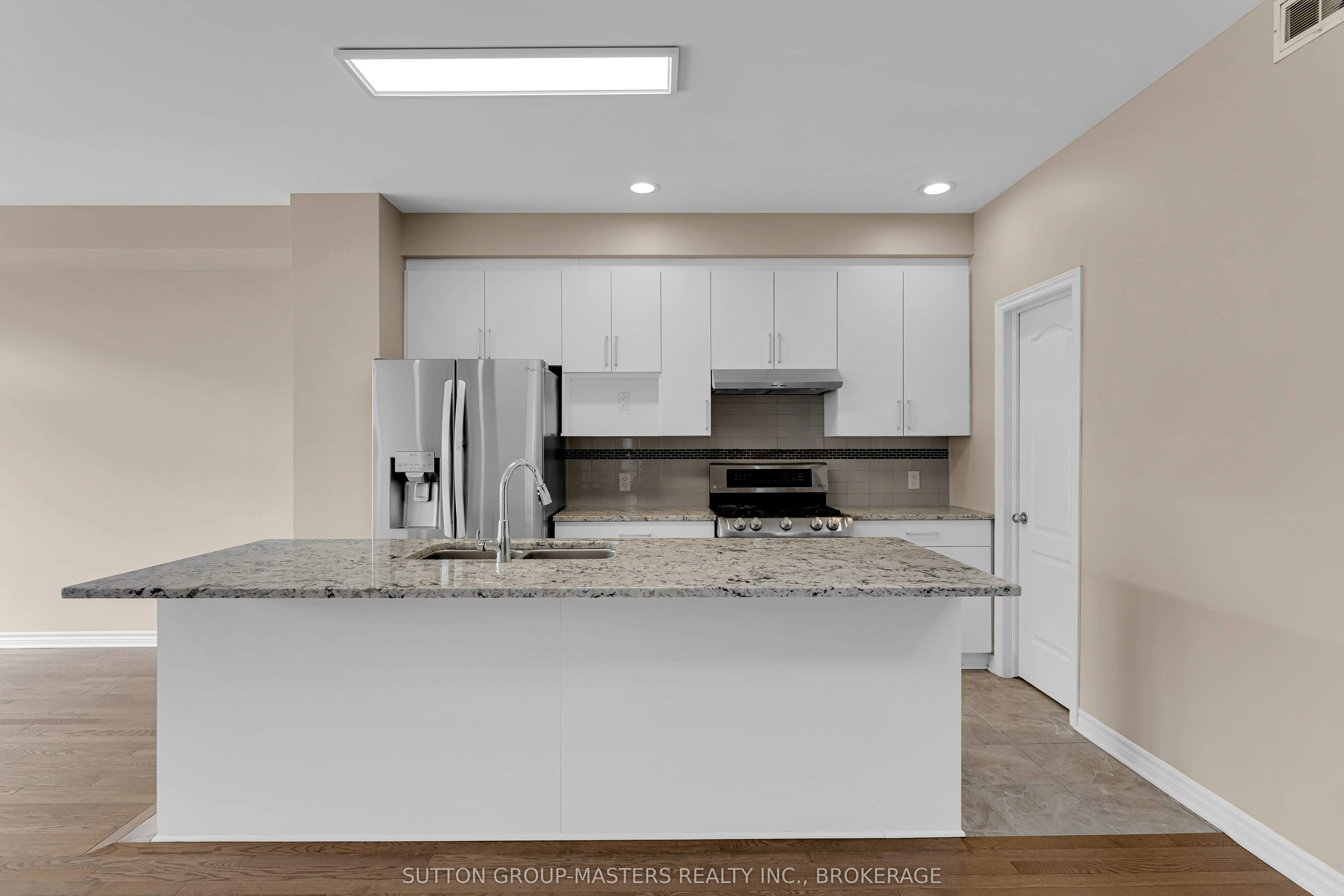 1099 Horizon Drive