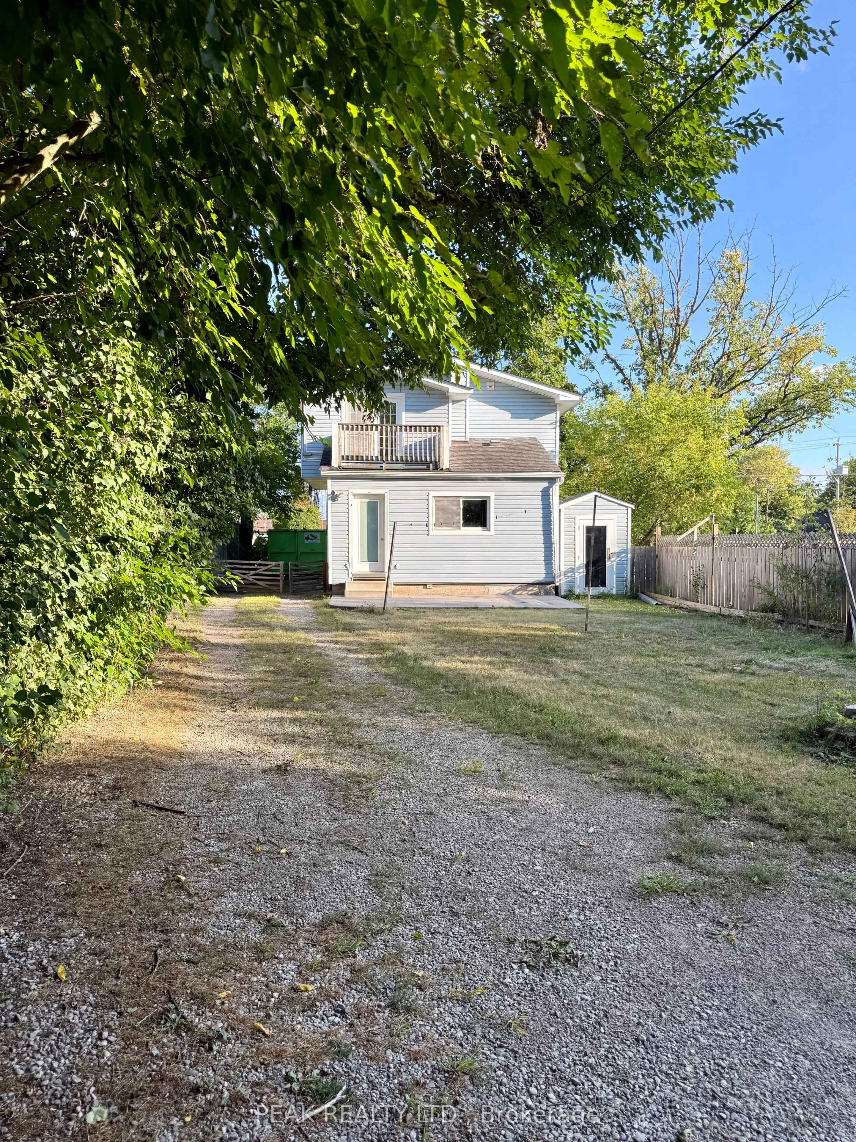 9 Bloomingdale Road N