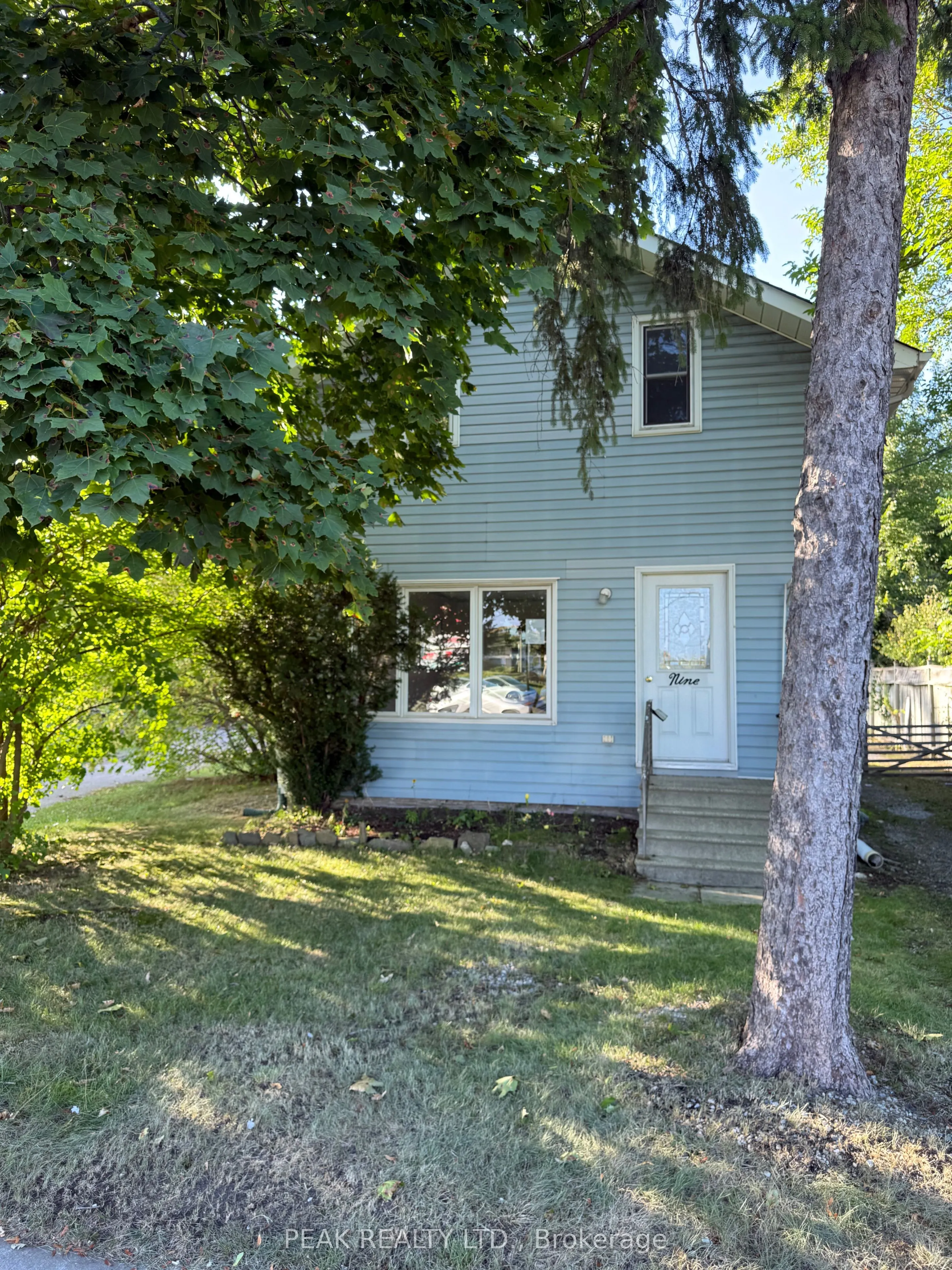 9 Bloomingdale Road N