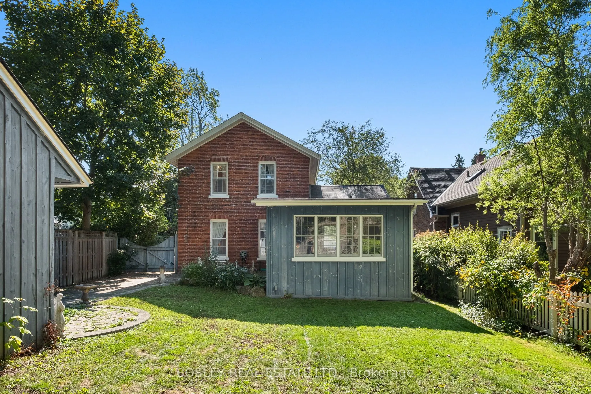 36 Bloomsgrove Avenue