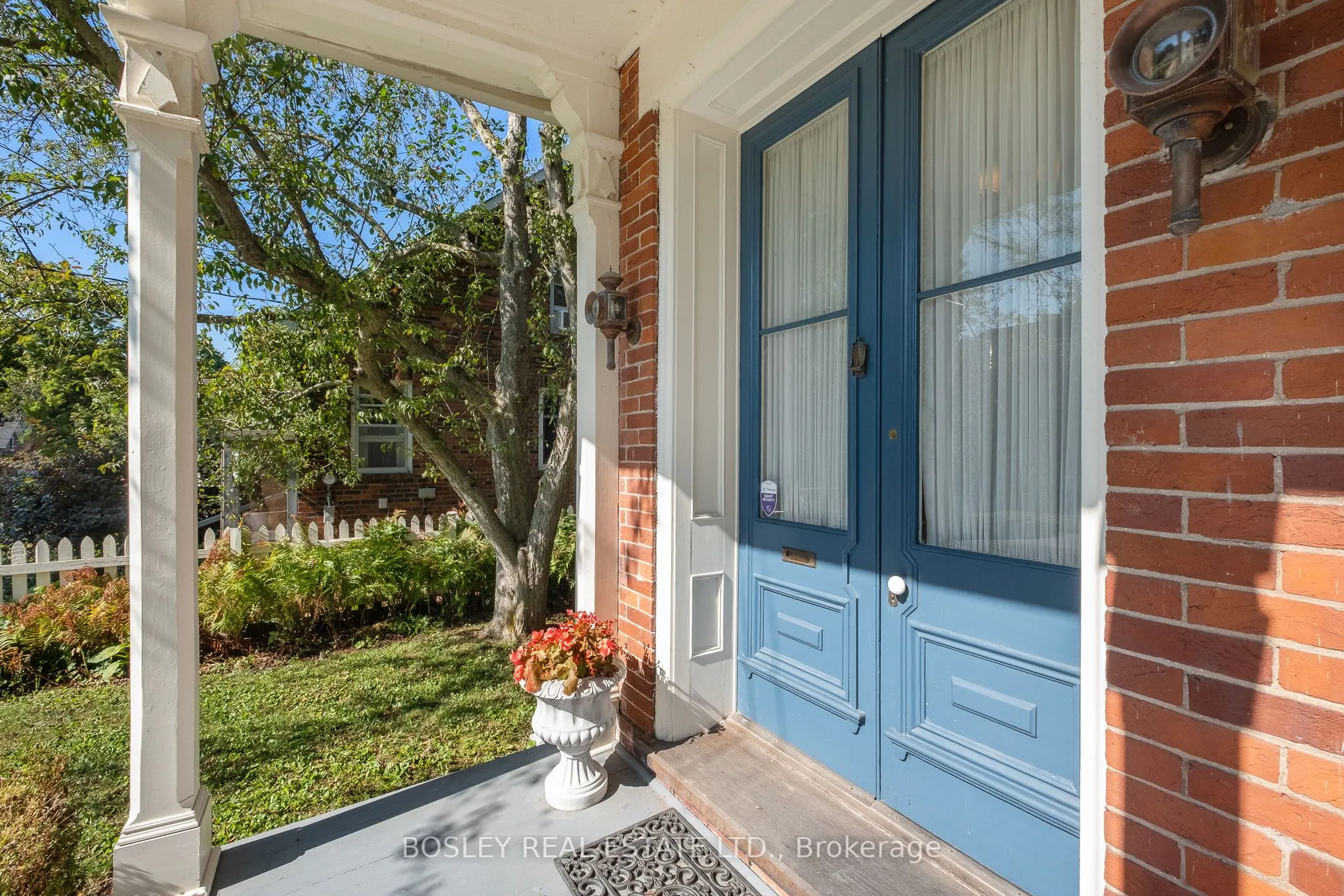 36 Bloomsgrove Avenue