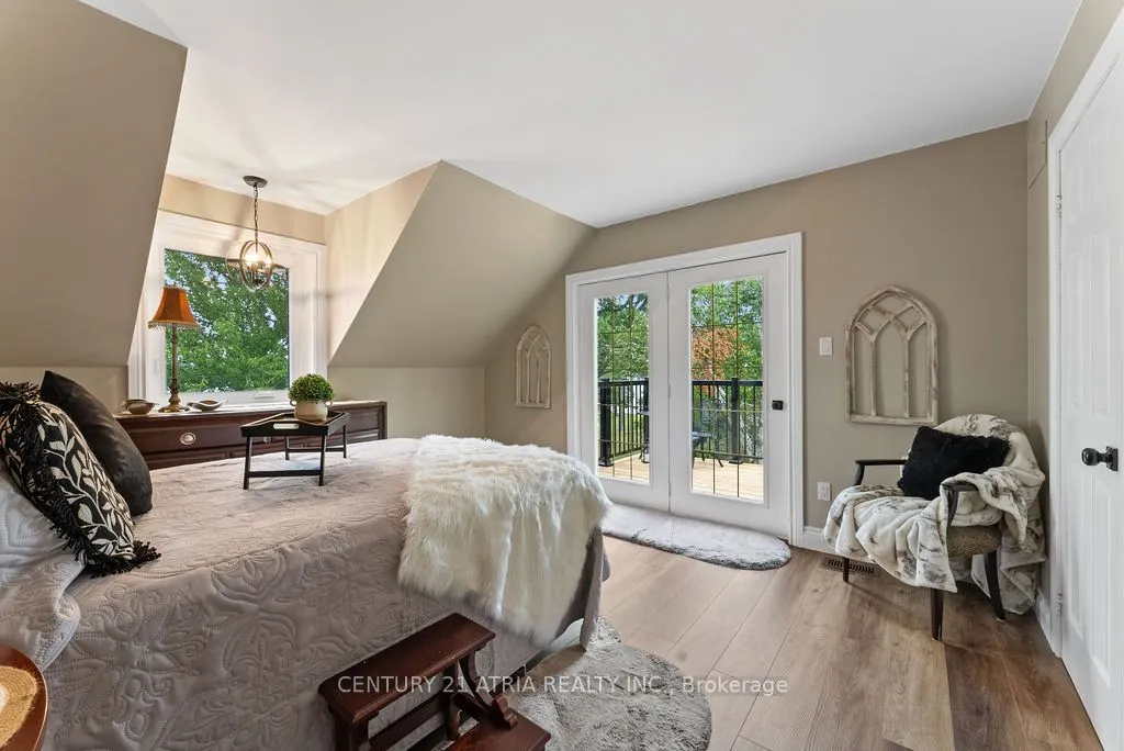 2314 Armstrong Lane