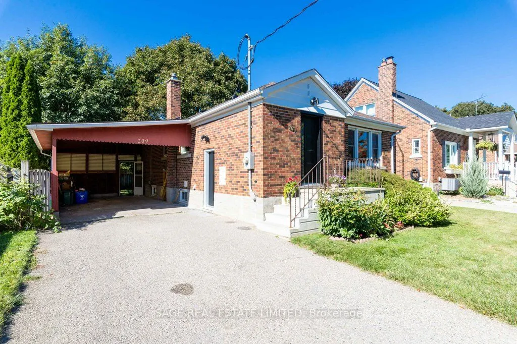 209 Bedford Road