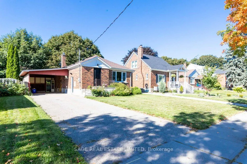 209 Bedford Road