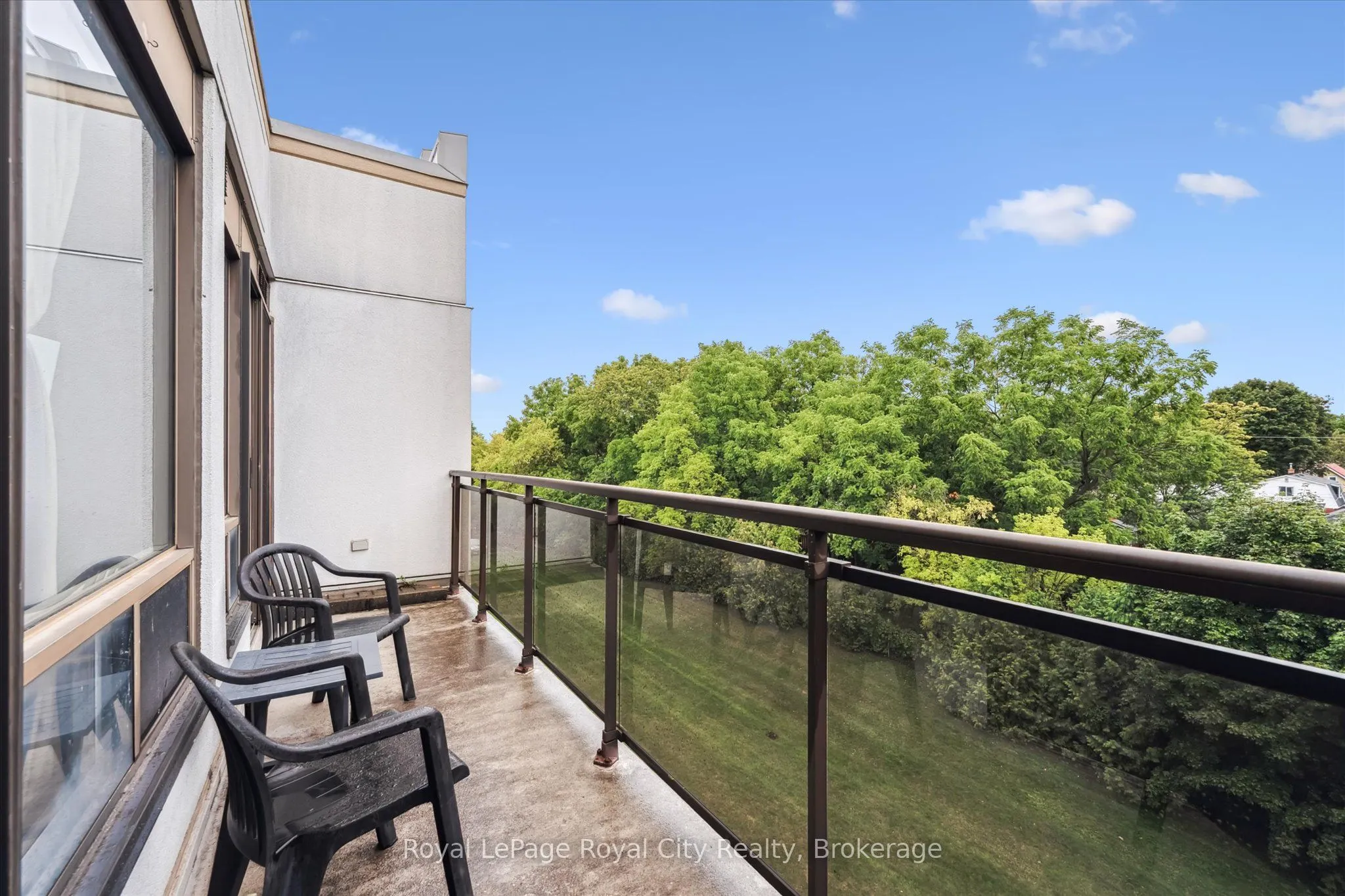 105 Bagot Street, #403