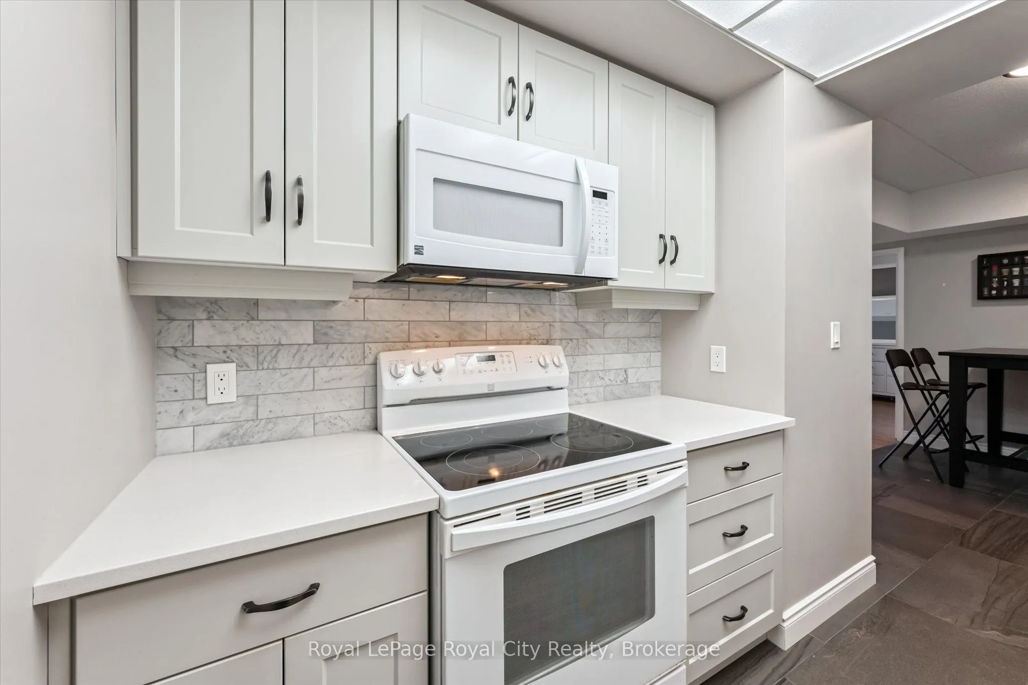 105 Bagot Street, #403