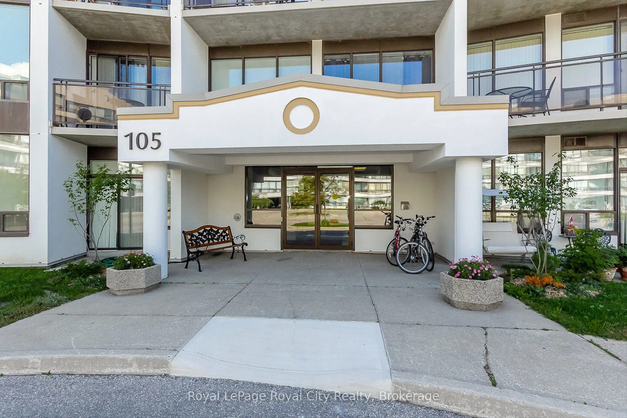105 Bagot Street, #403
