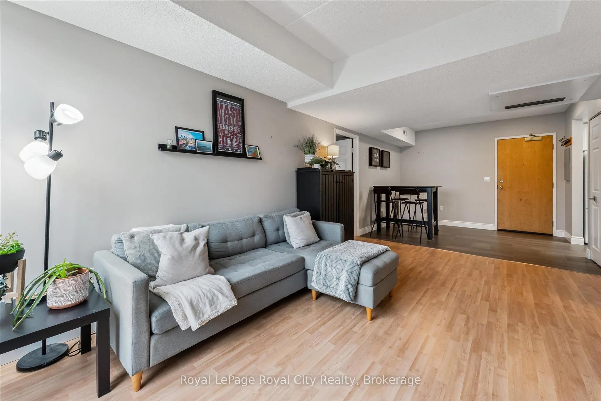 105 Bagot Street, #403