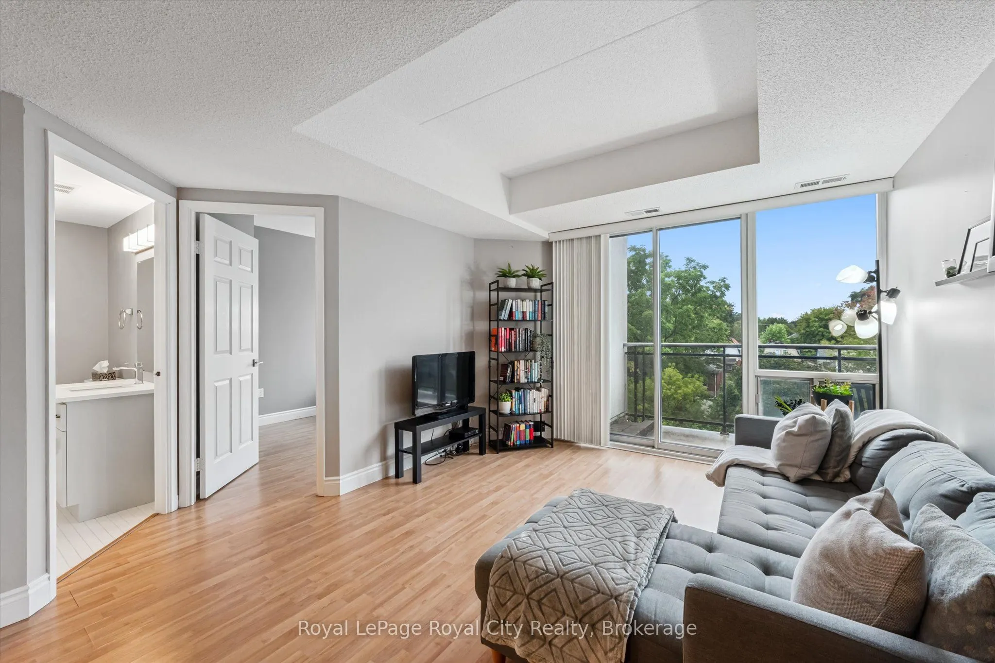 105 Bagot Street, #403