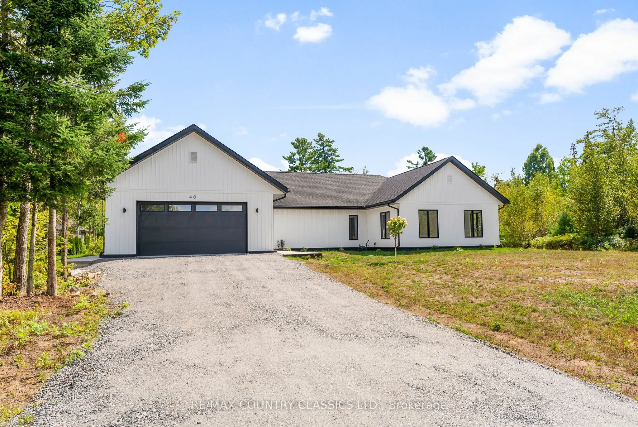 40 Bancroft Ridge Drive