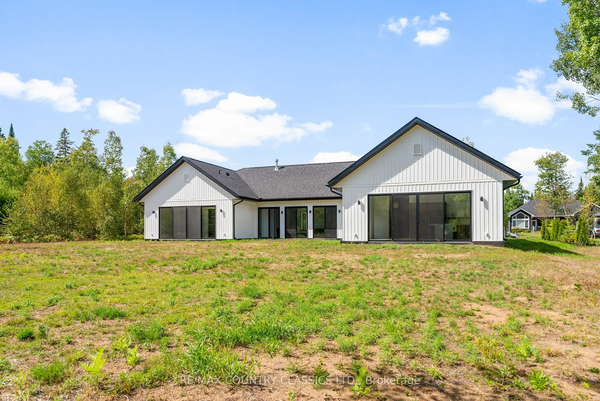 40 Bancroft Ridge Drive