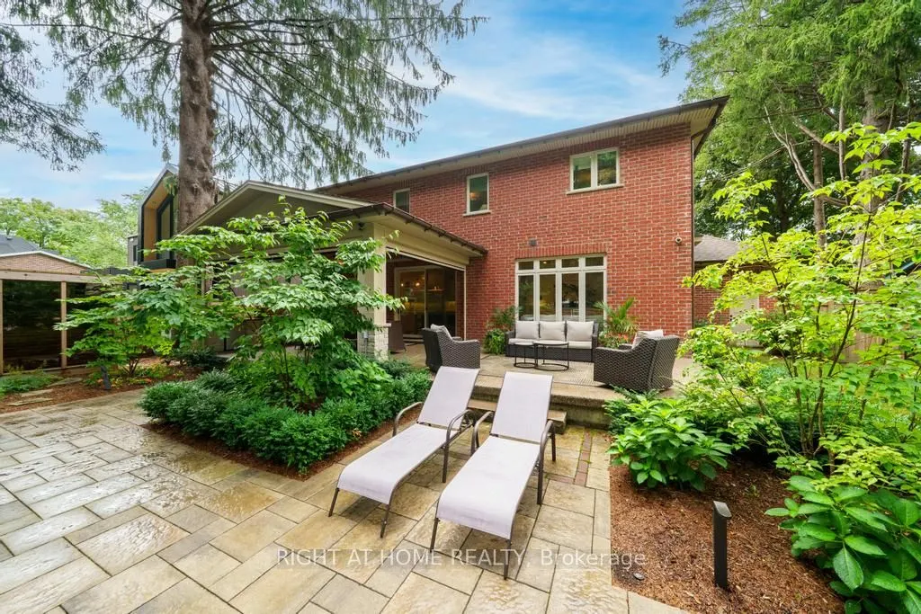89 Lloyminn Avenue