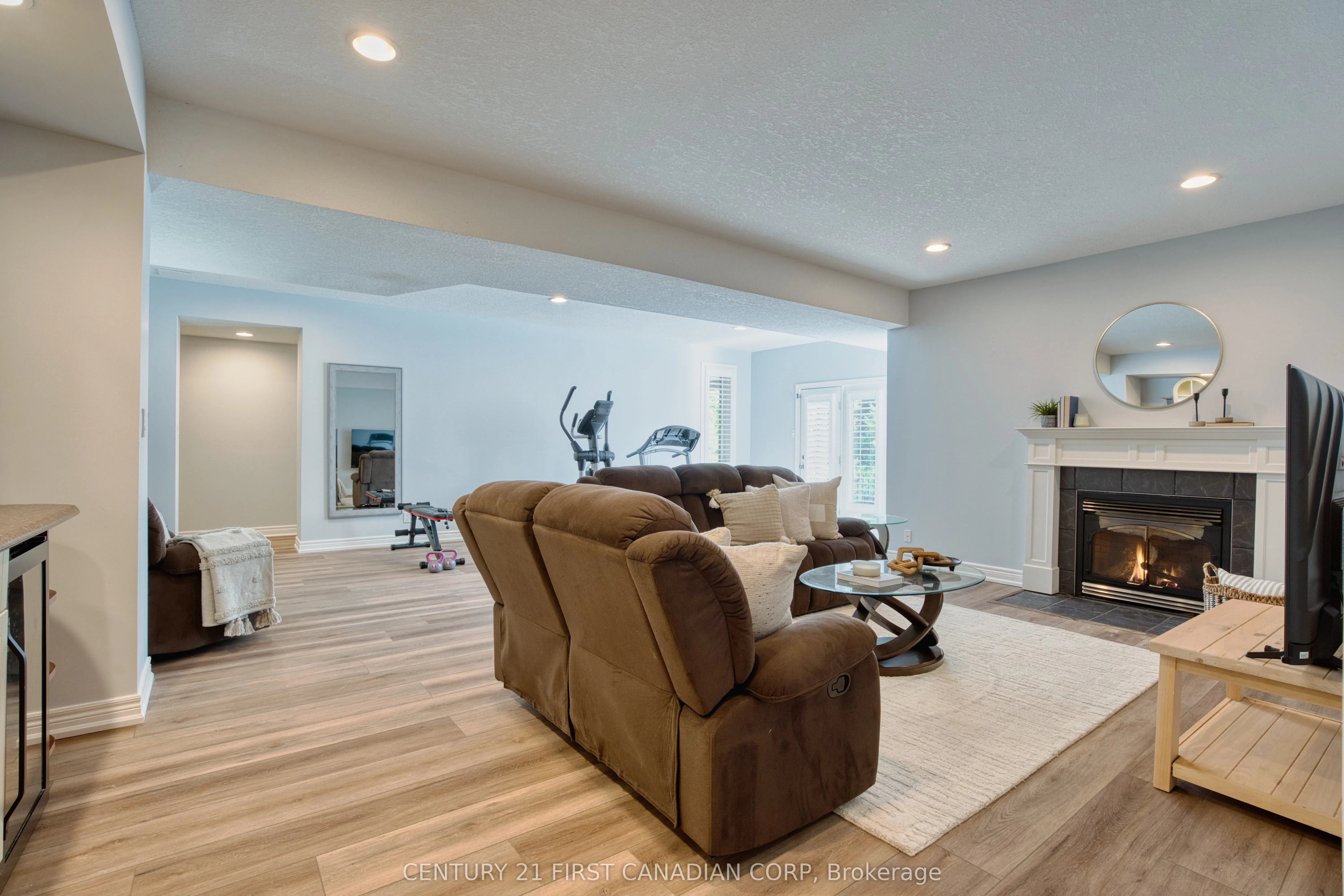 129 Chambers Avenue