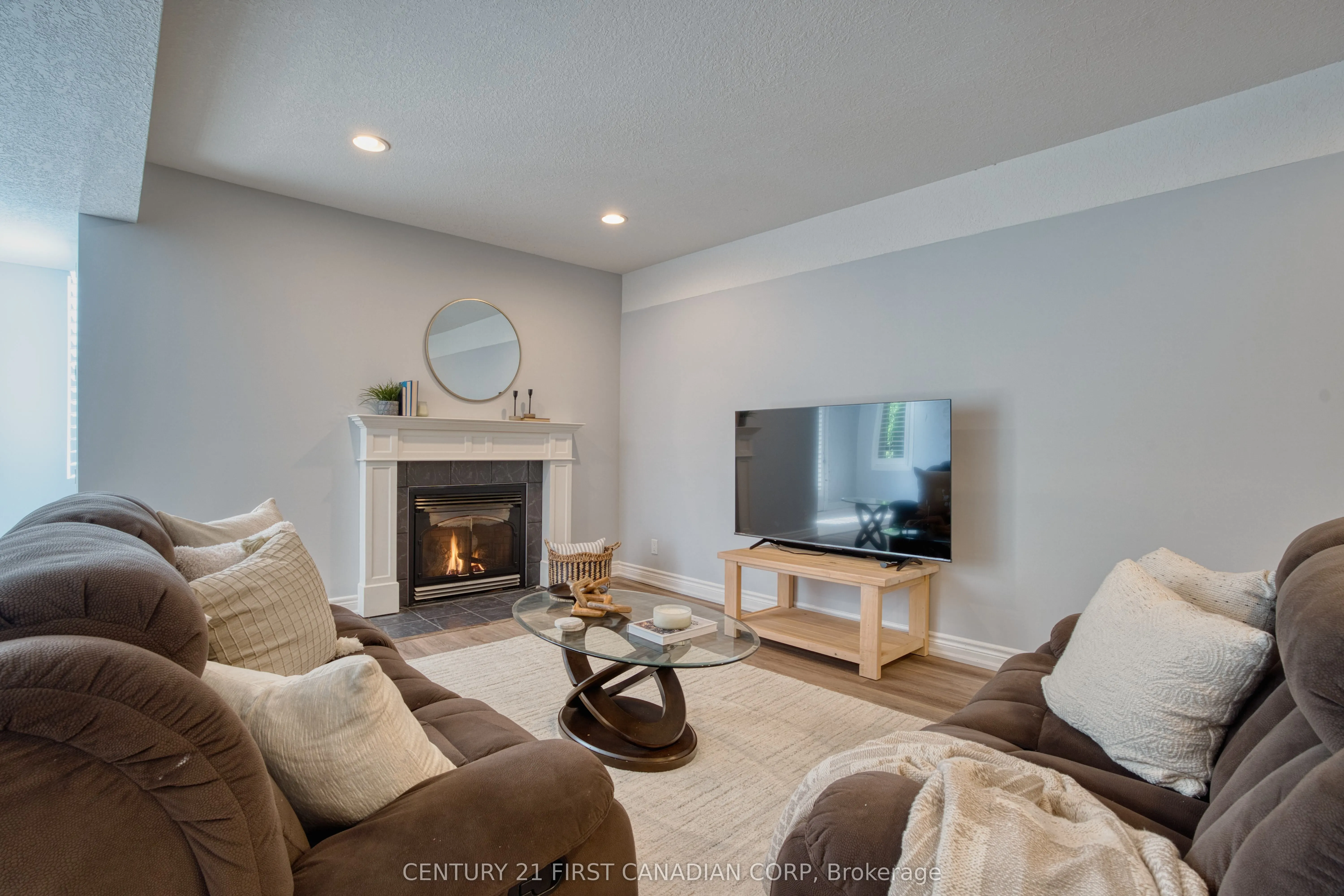 129 Chambers Avenue