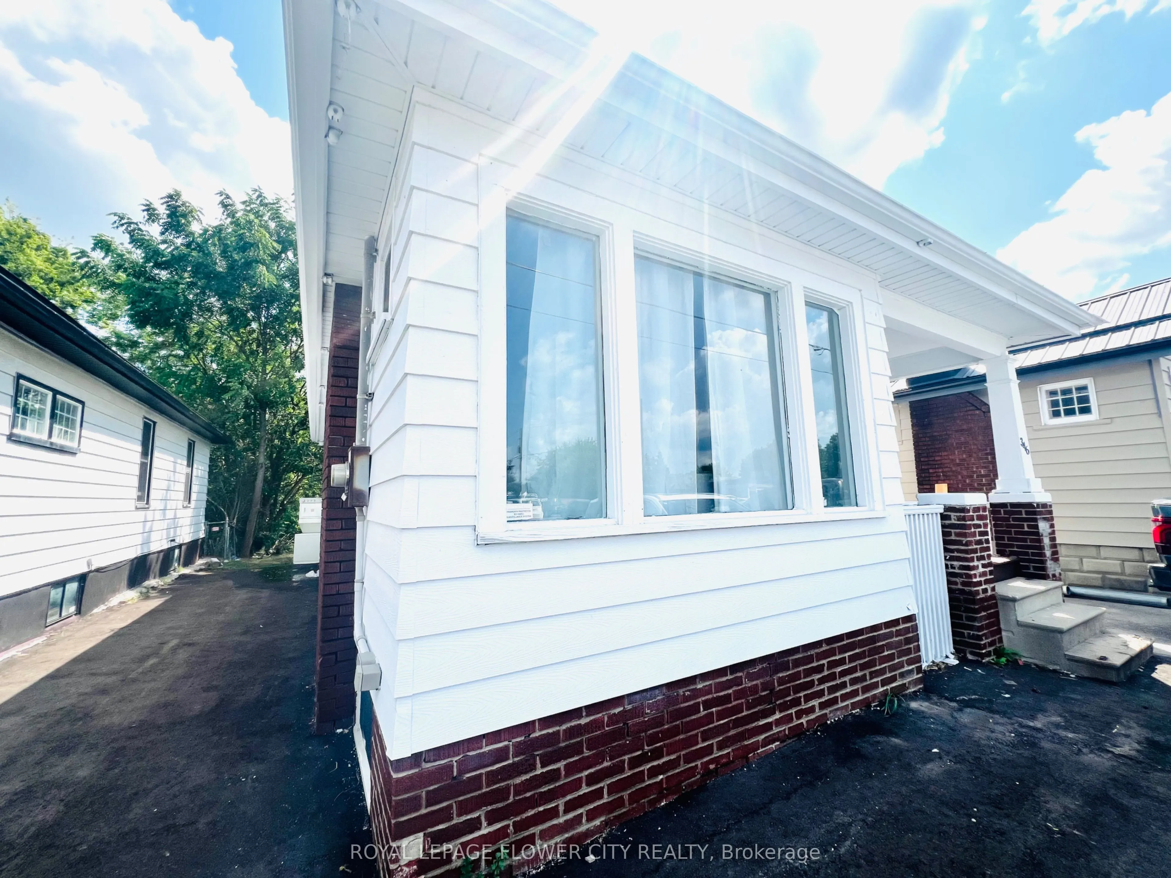 346 Wharncliffe Road S