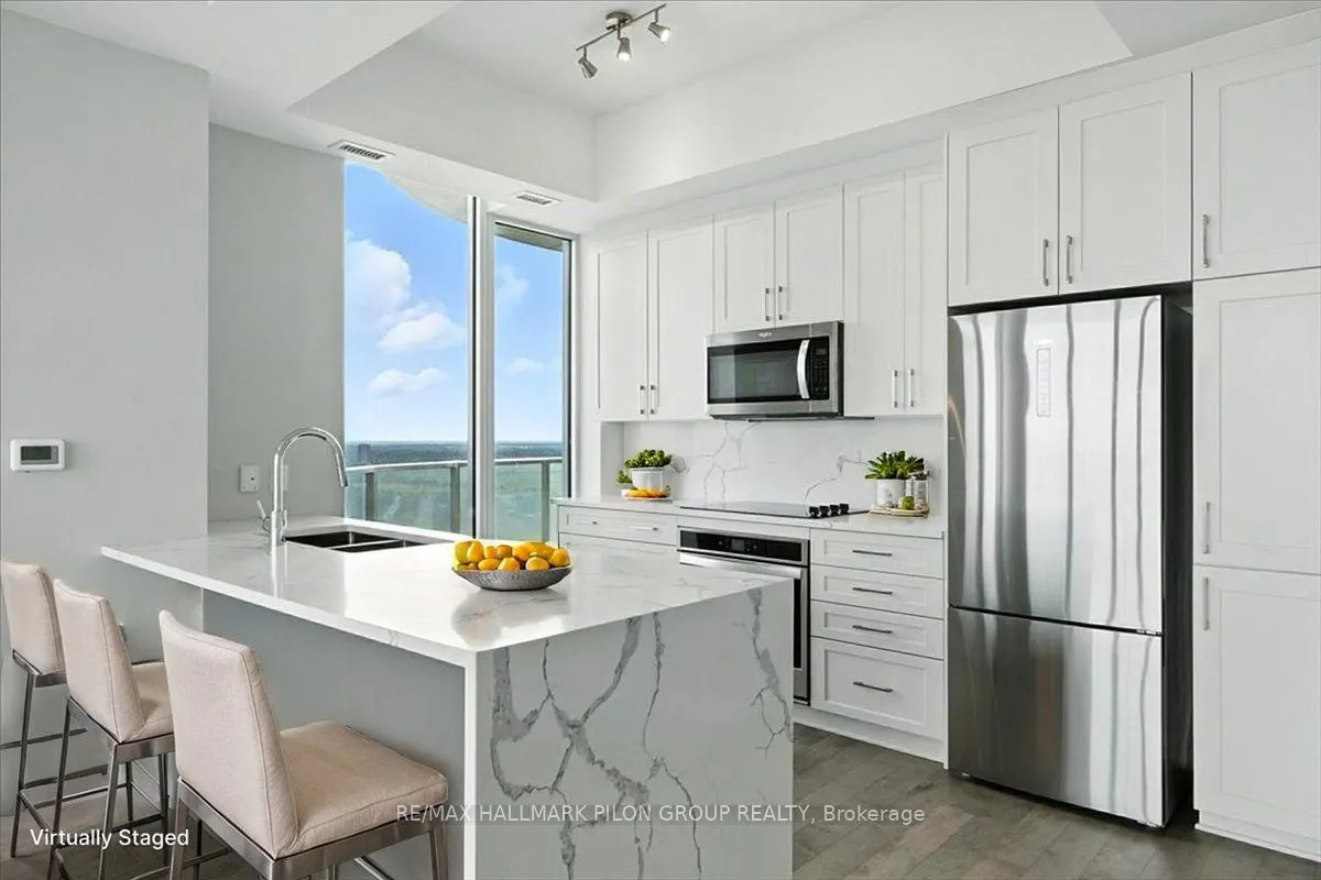 805 Carling Avenue, #3907