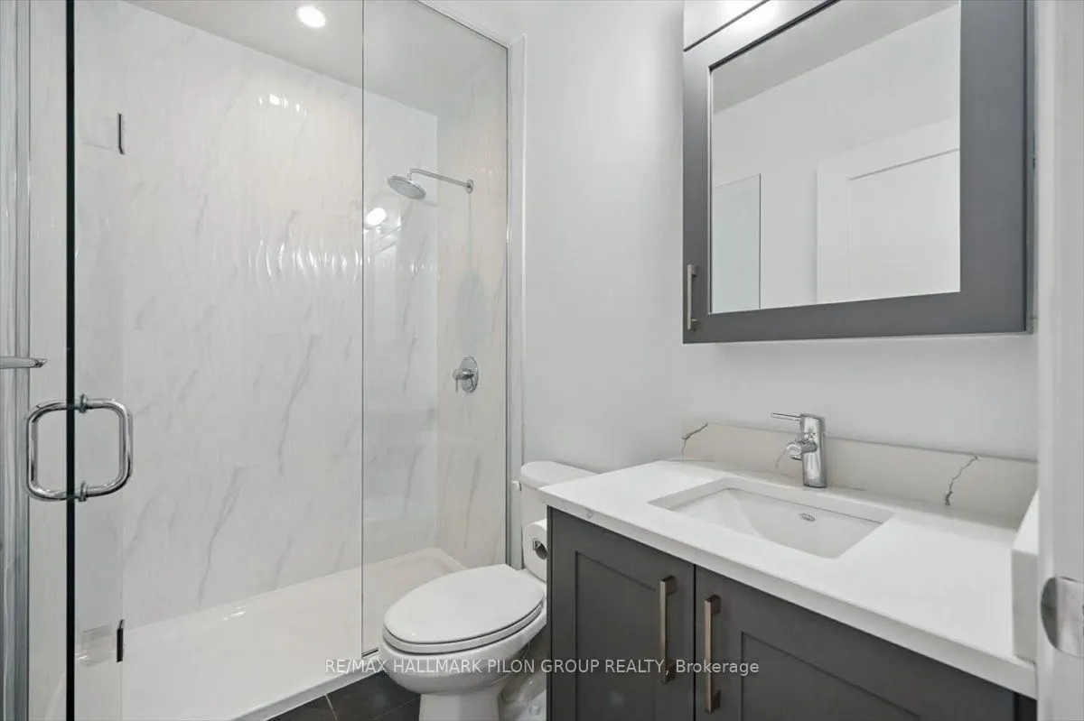 805 Carling Avenue, #3907