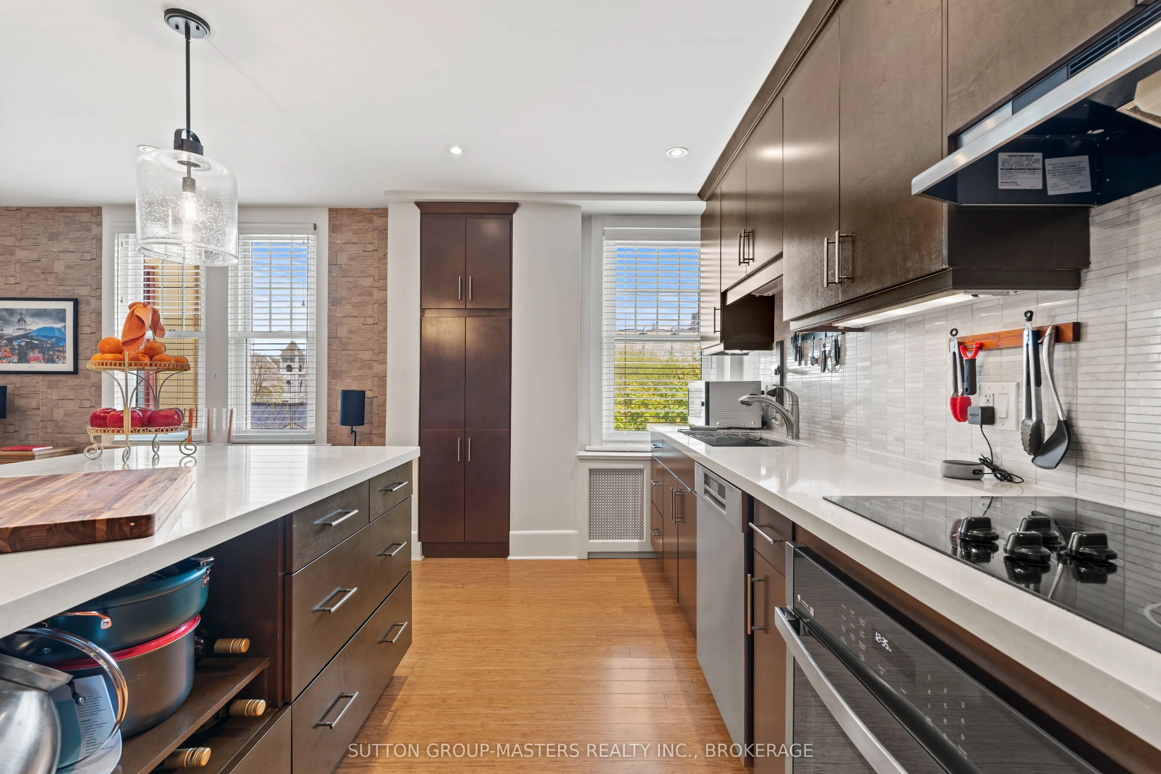 67 Sydenham Street, #404