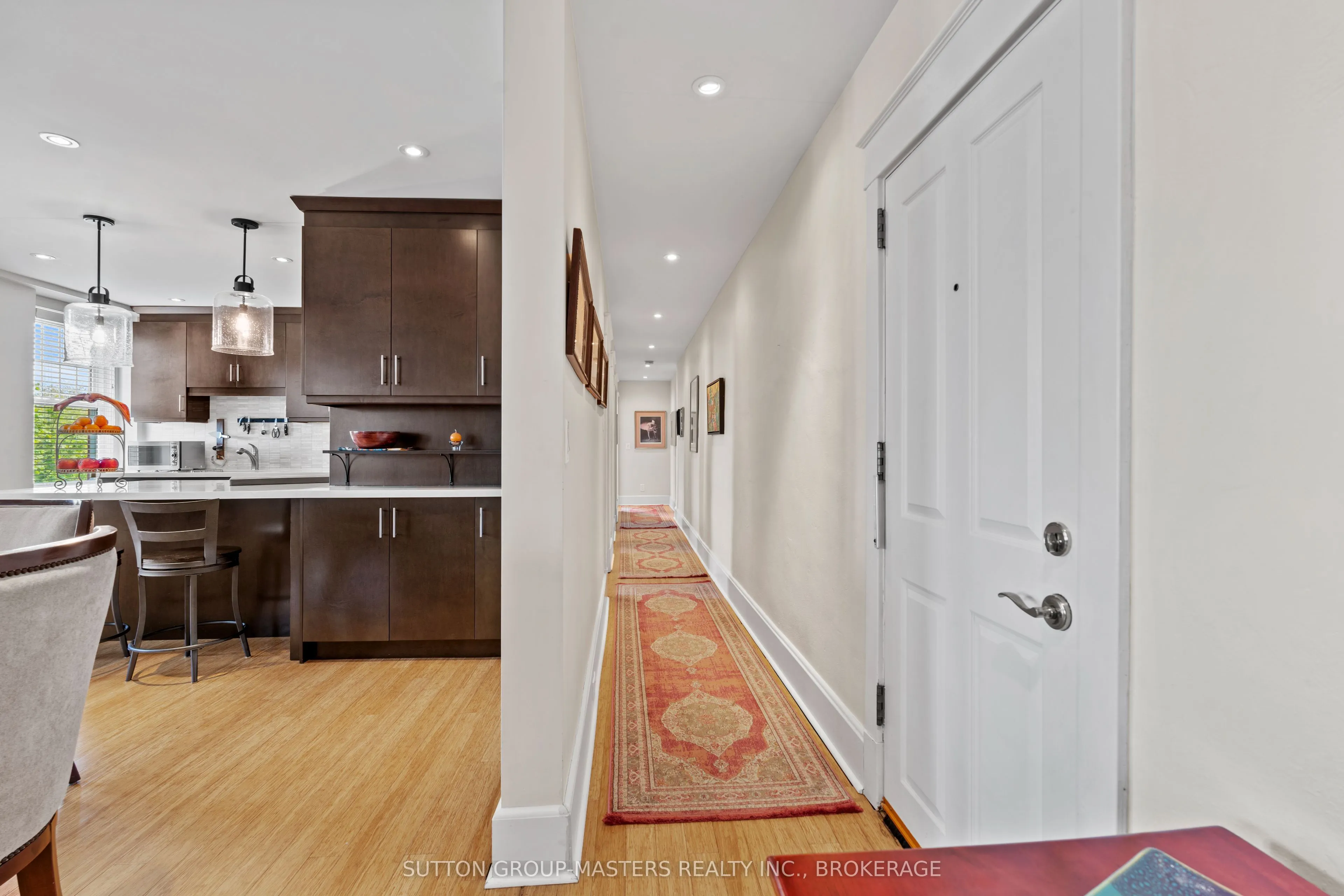 67 Sydenham Street, #404