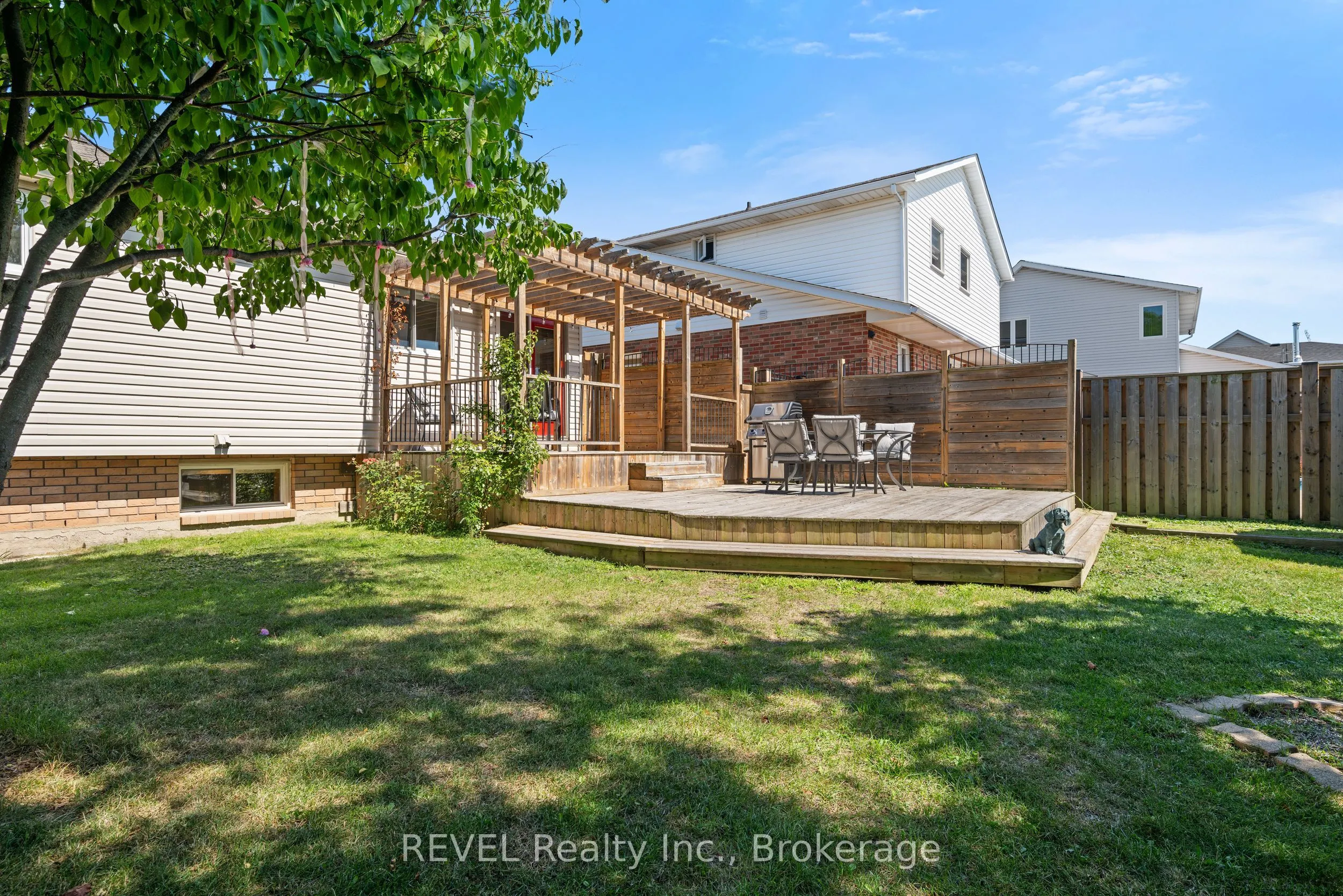 101 Wellandvale Drive