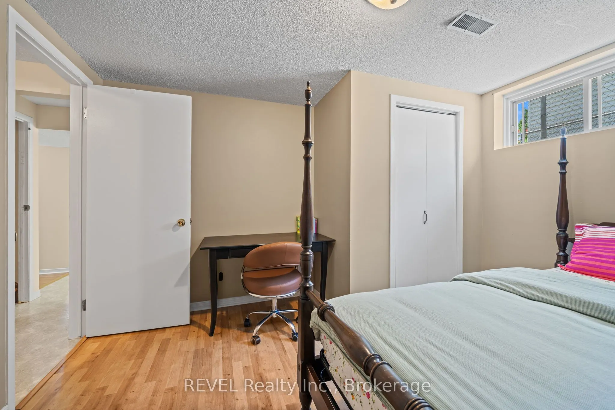101 Wellandvale Drive, #Lower