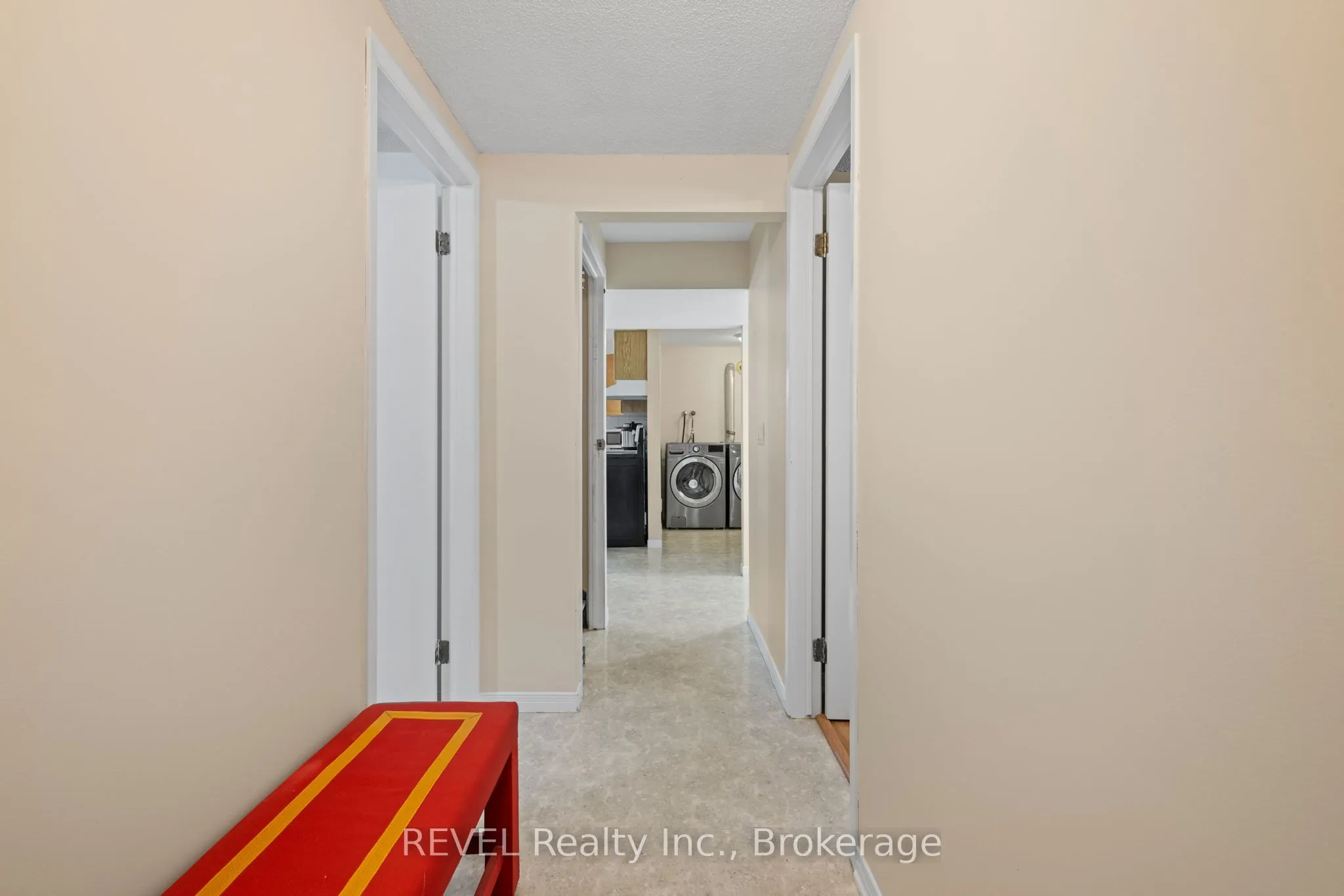 101 Wellandvale Drive, #Lower
