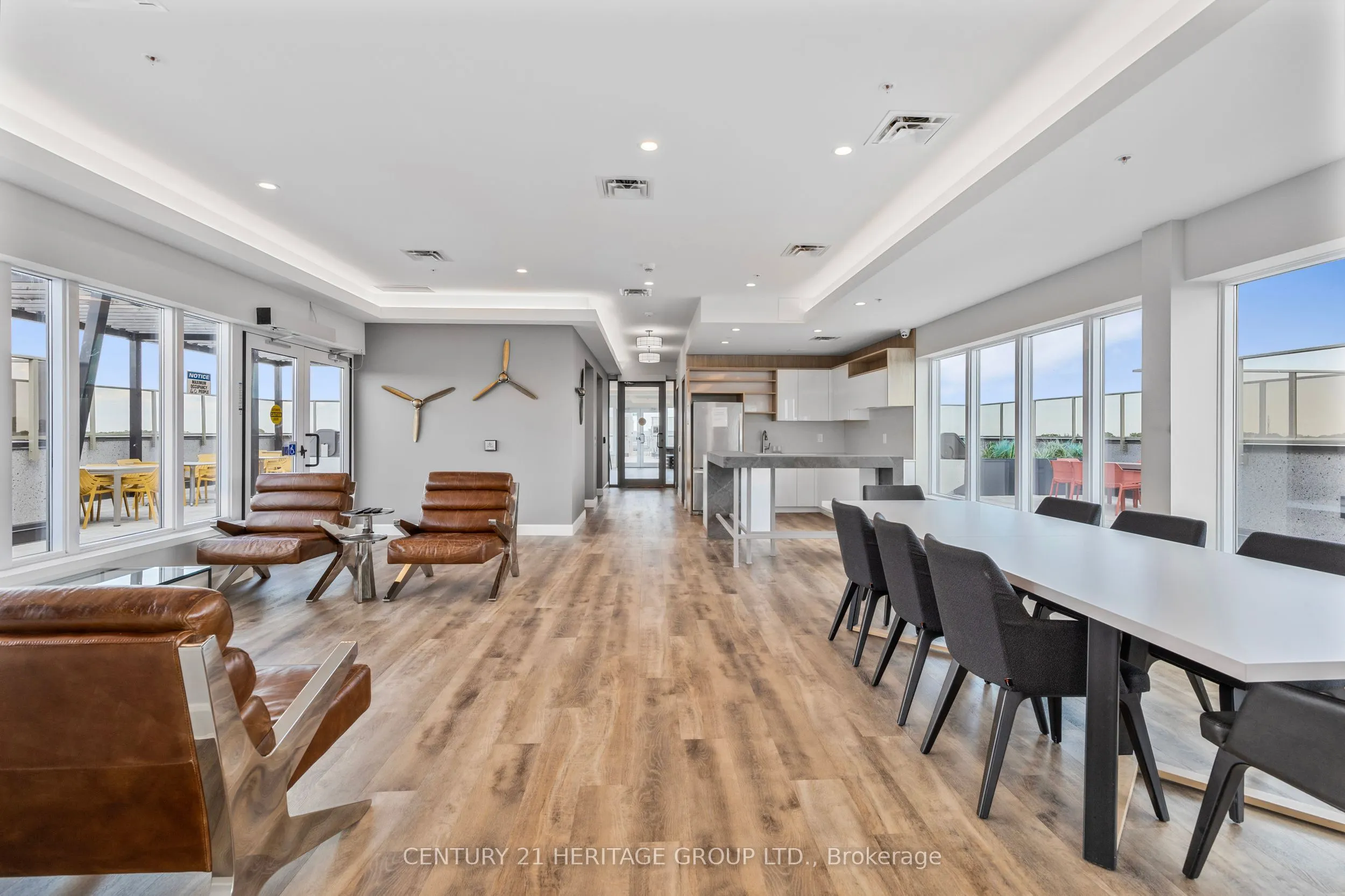 34 Norman Street, #606